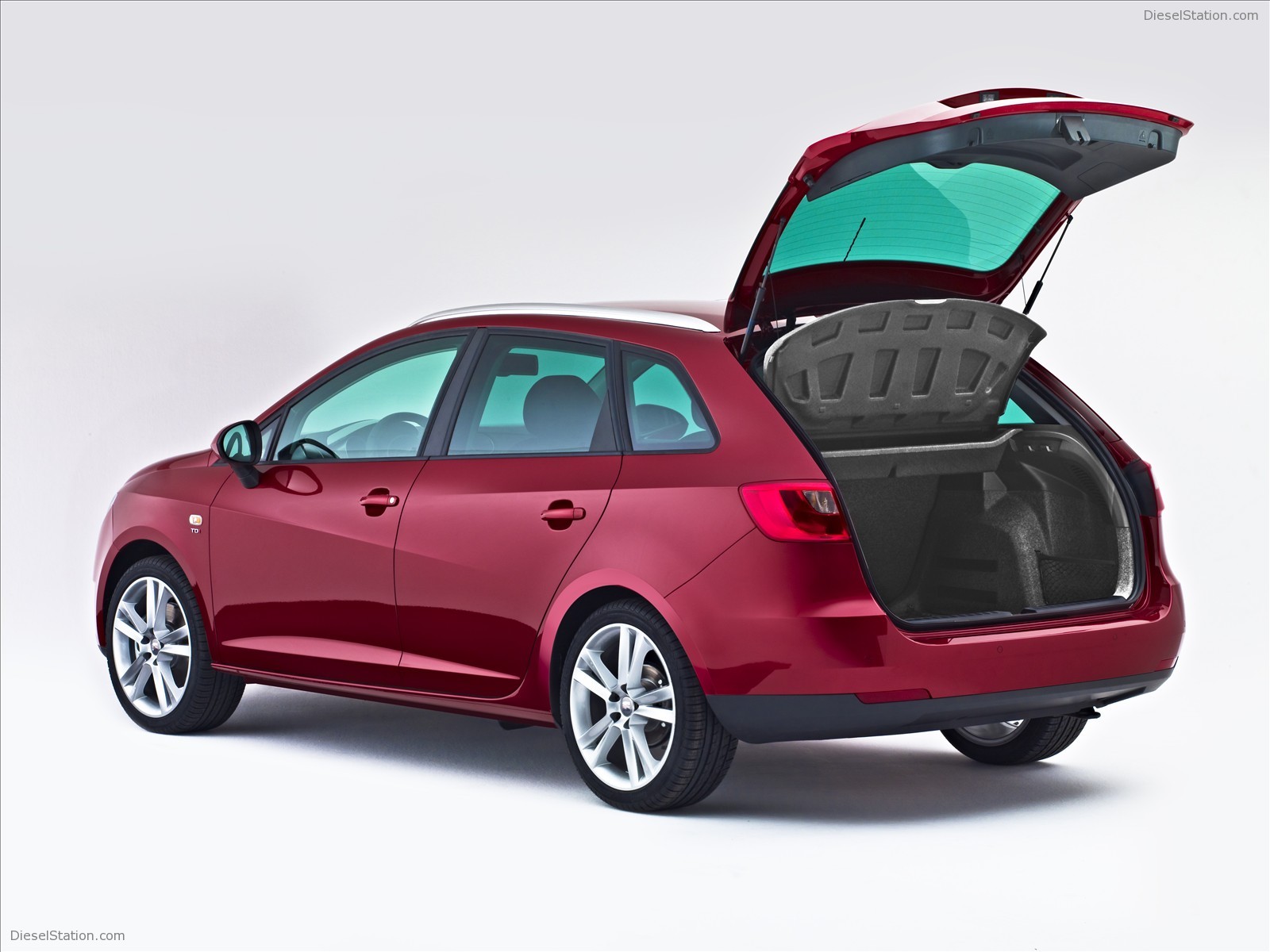 Seat Ibiza ST 2011