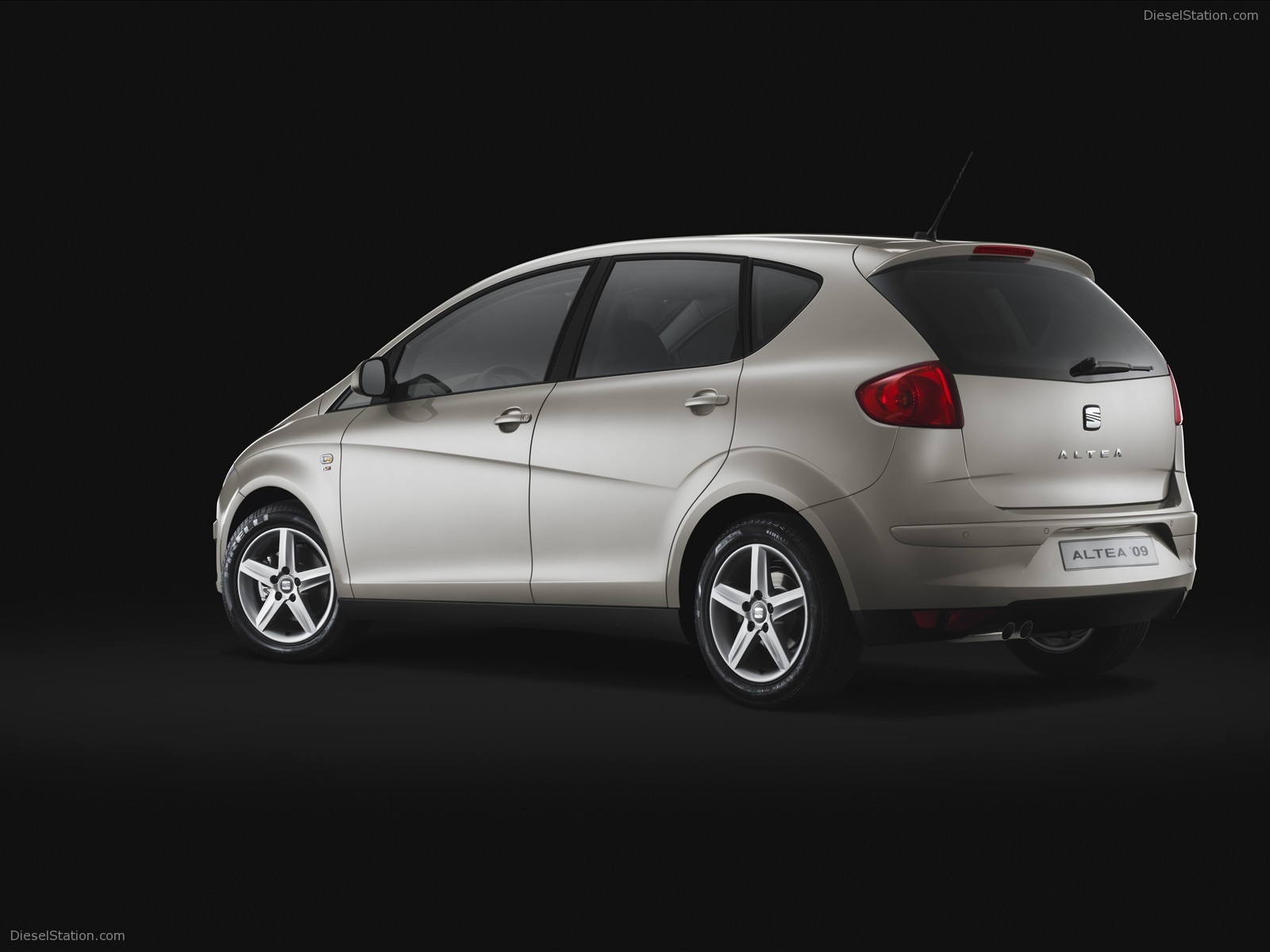 SEAT LEON AND ALTEA 2009