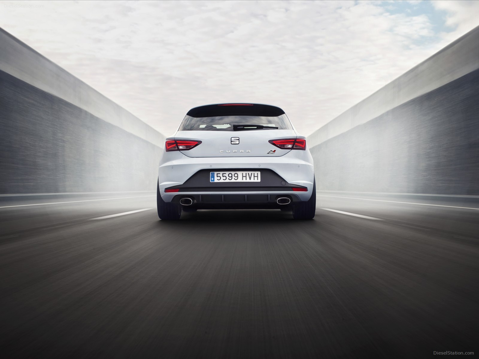 SEAT Leon CUPRA 2014