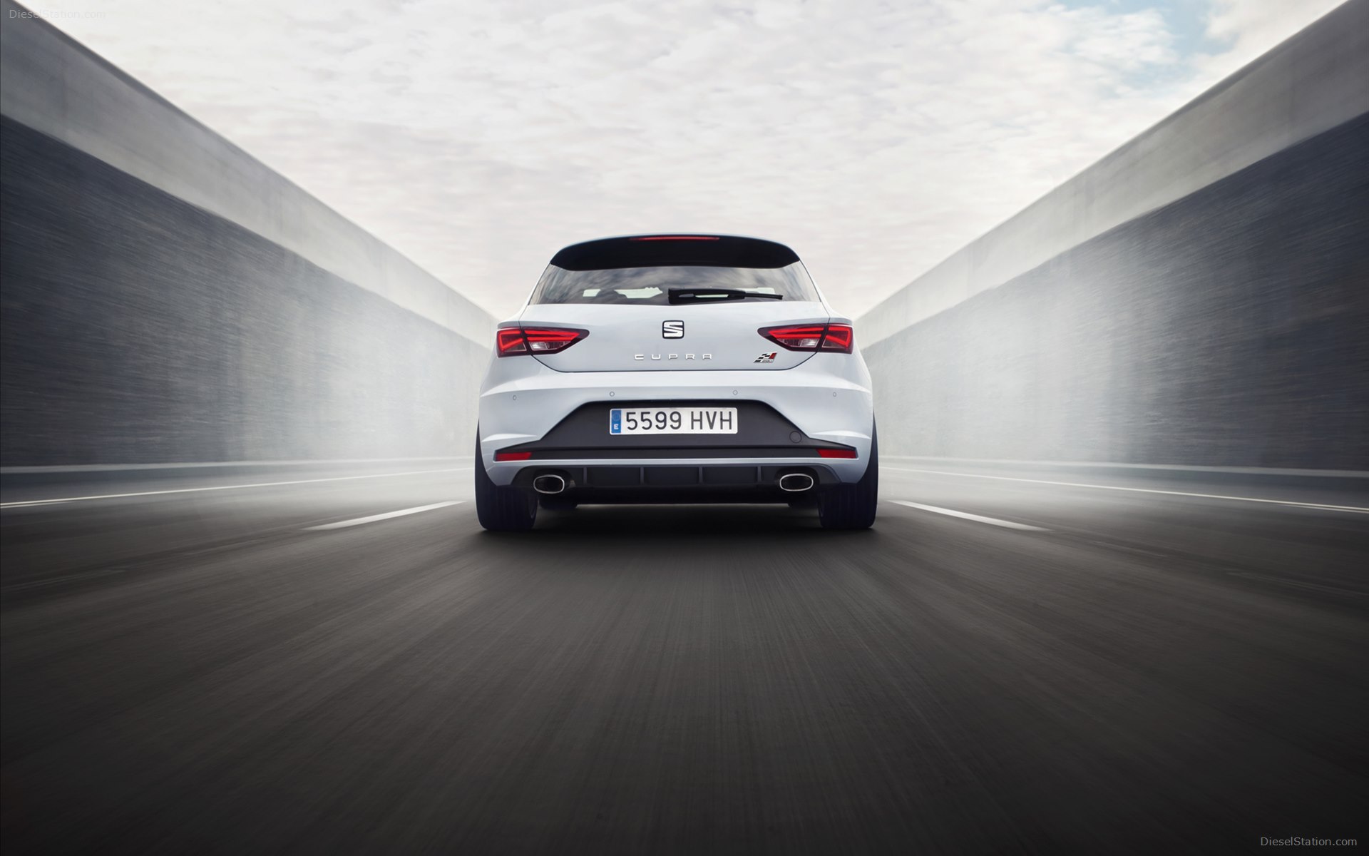 SEAT Leon CUPRA 2014