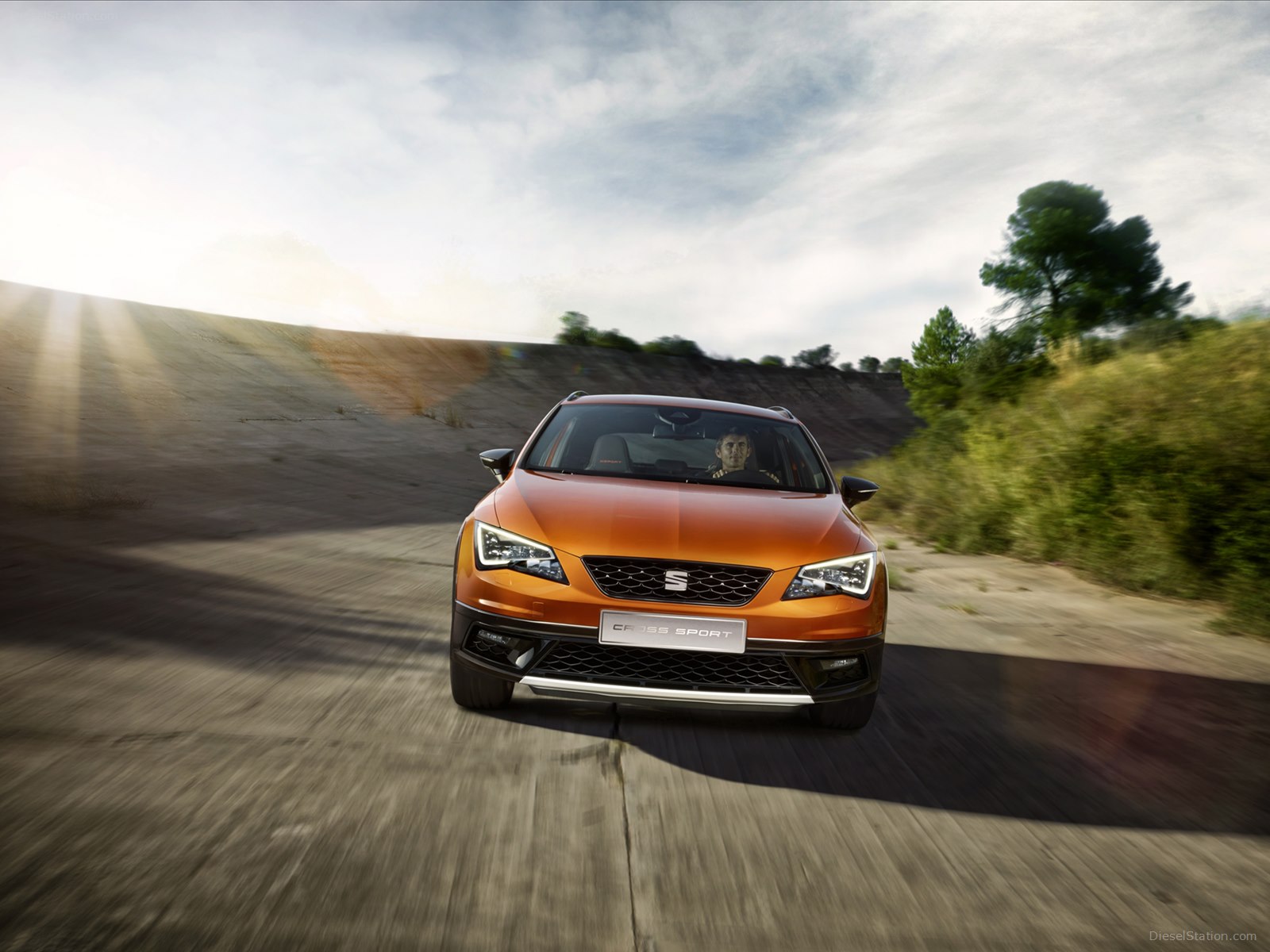 Seat Leon Crossover Concept 2015