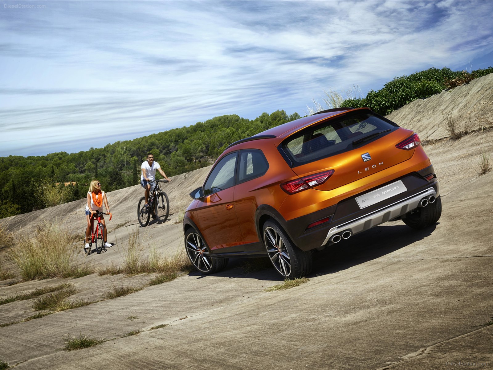 Seat Leon Crossover Concept 2015