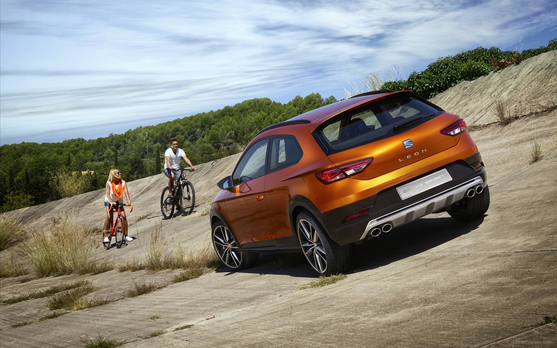 Seat Leon Crossover Concept 2015