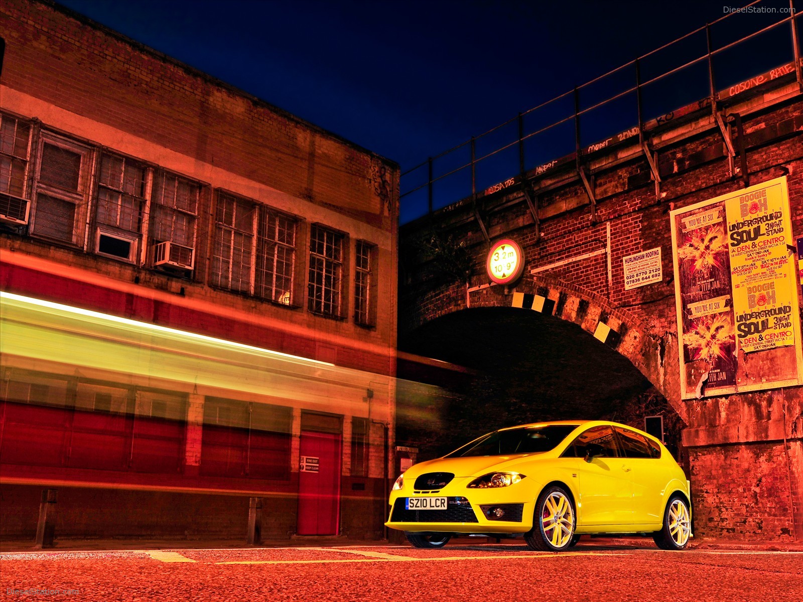 SEAT Leon Cupra R 2011
