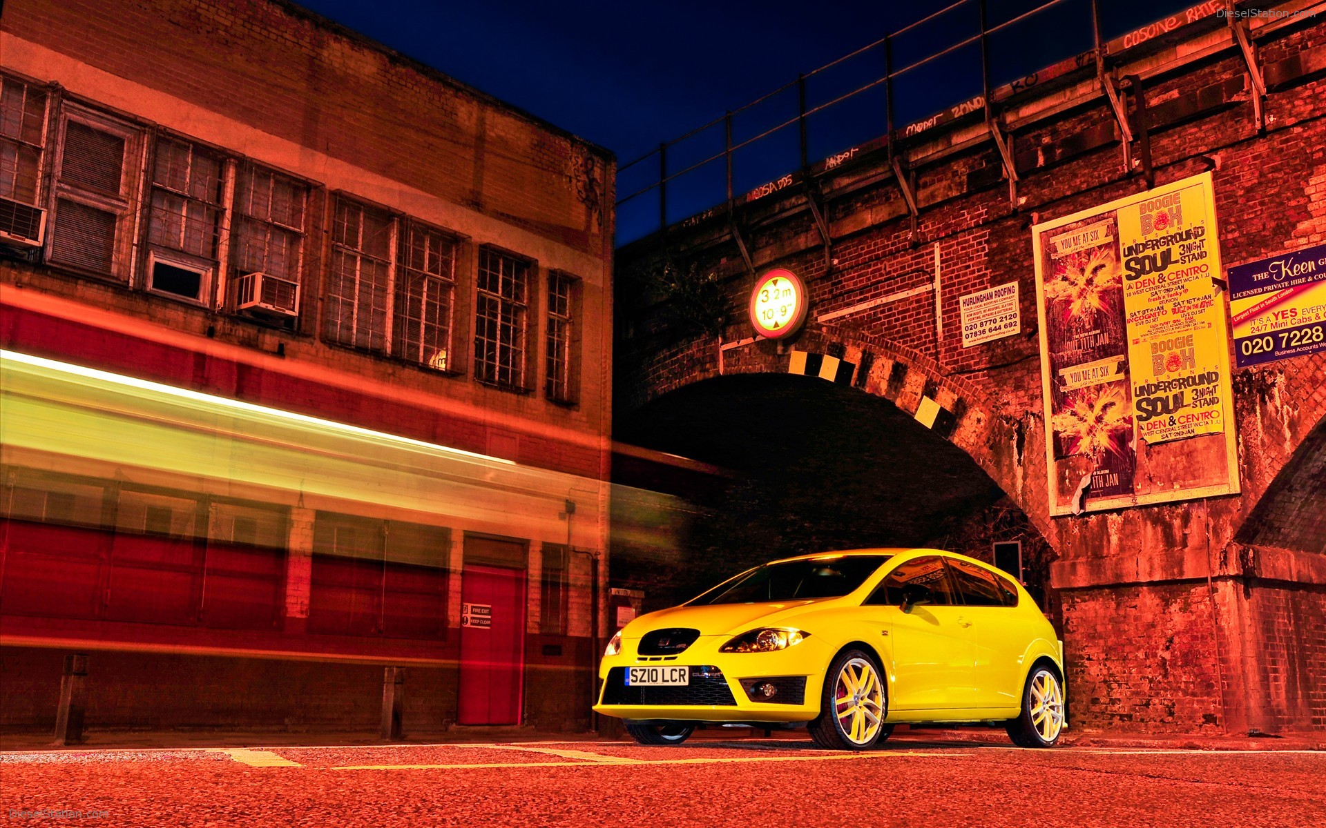 SEAT Leon Cupra R 2011