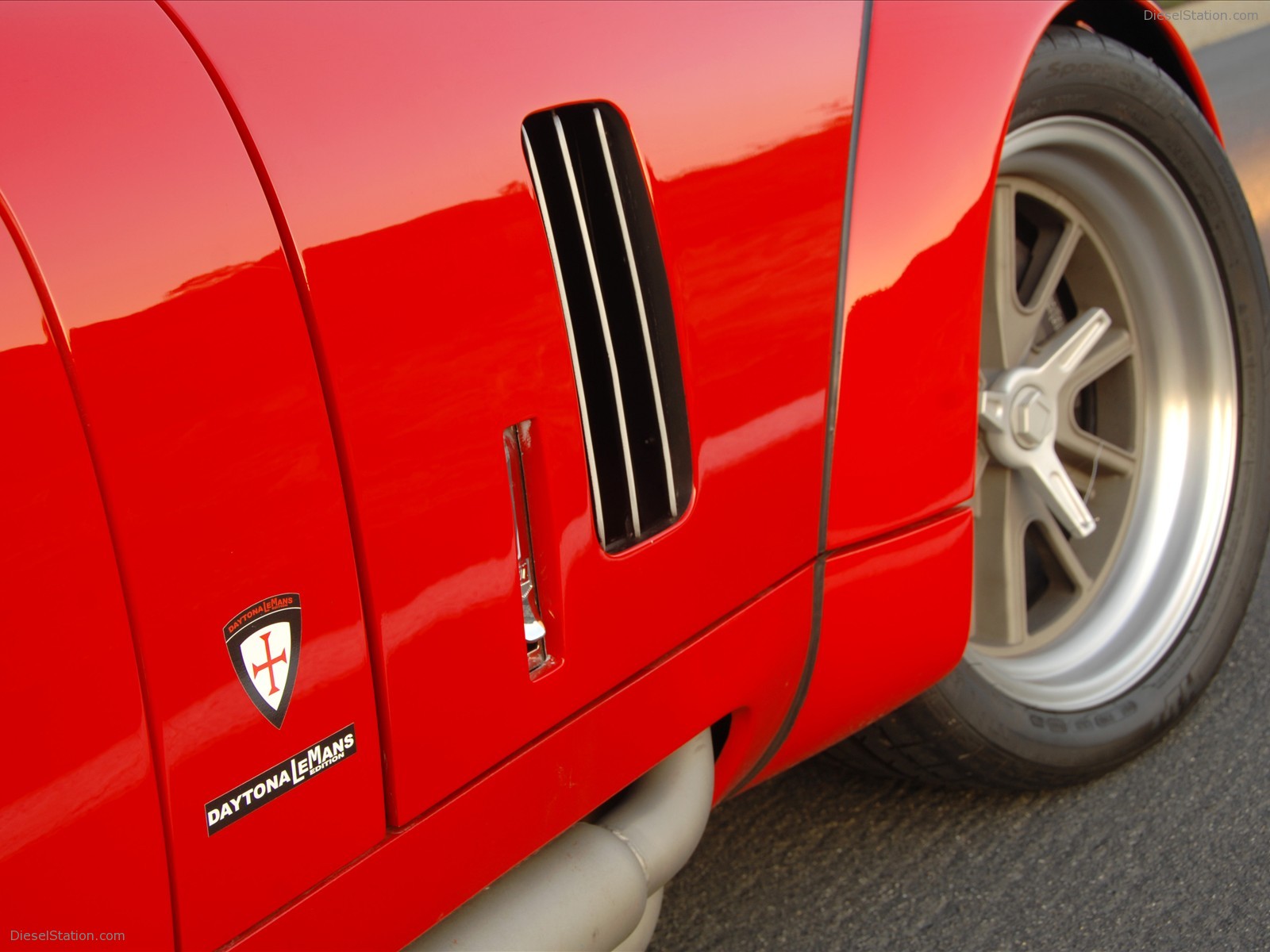 Daytona Coupe Le Mans Edition by Exotic Auto Restoration Daytona Coupe Le Mans Edition by Exotic Auto Restoration