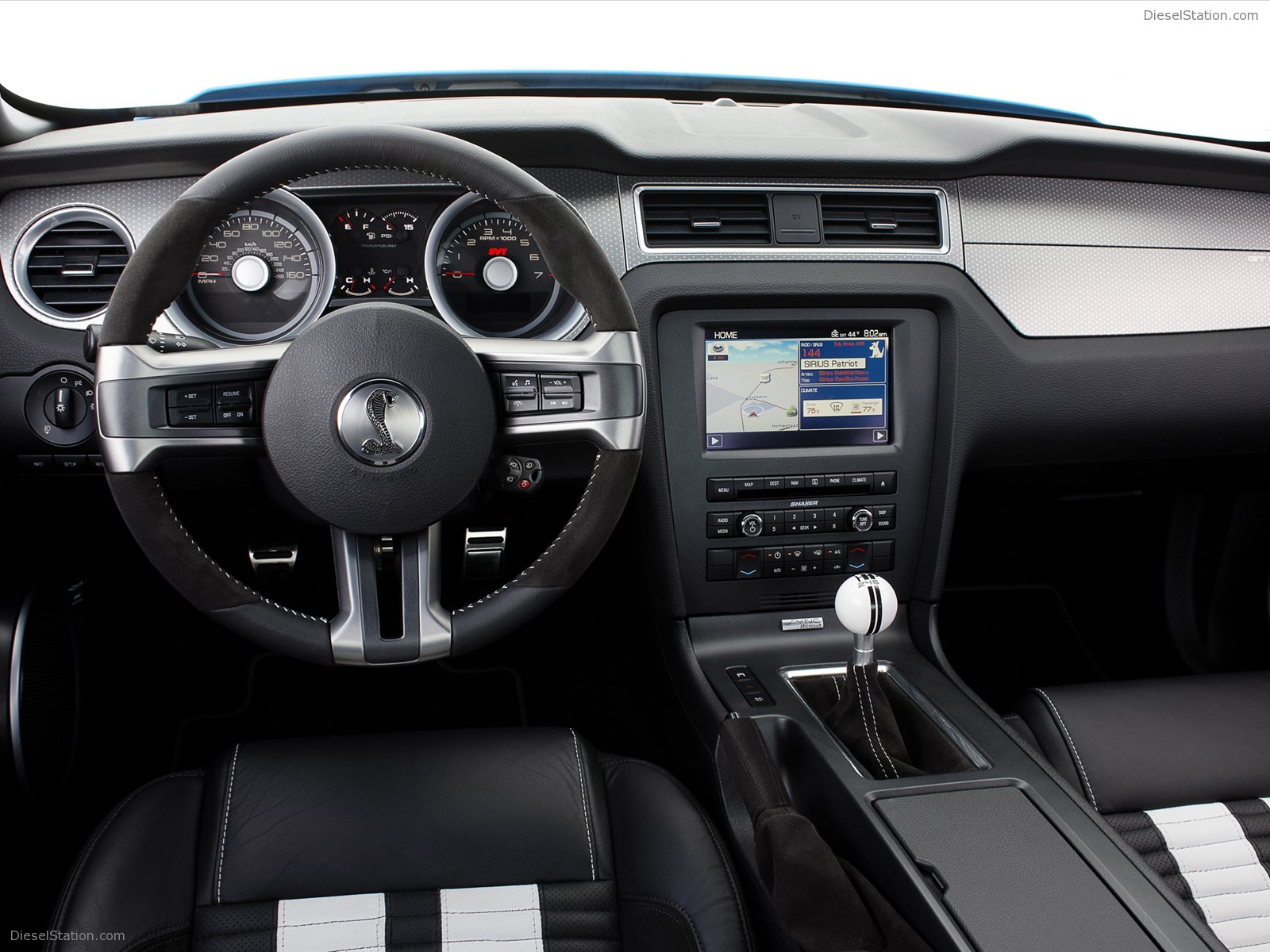 Shelby GT500 2010 packs 540 HP