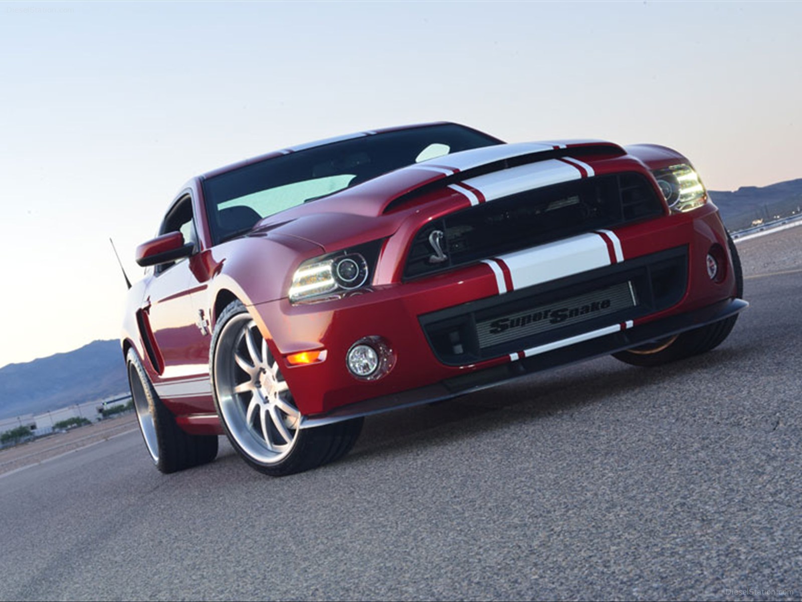 Shelby American GT500 Super Snake 2013