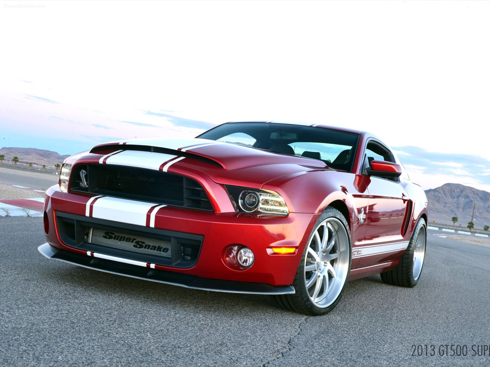 Shelby American GT500 Super Snake 2013