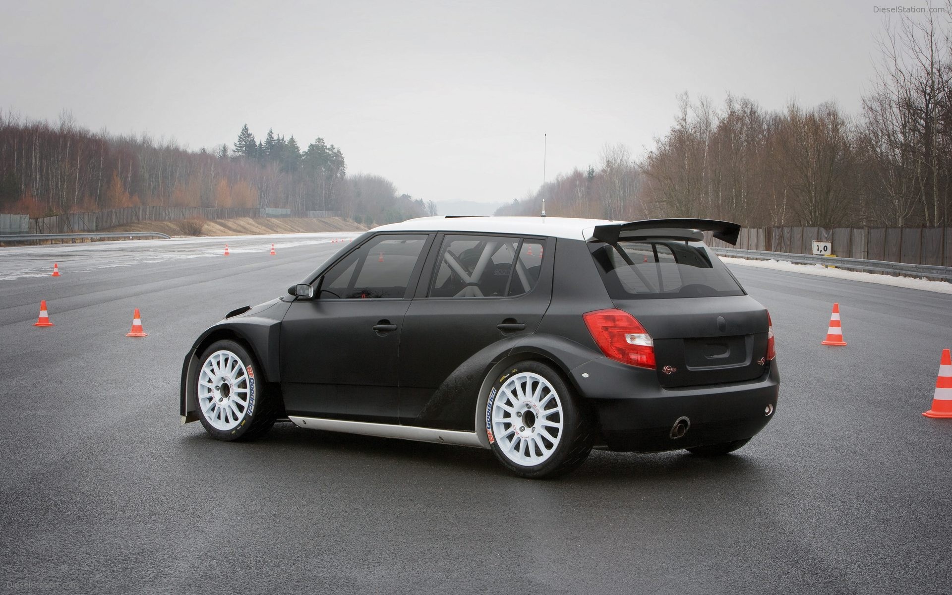 Skoda Fabia Super 2000