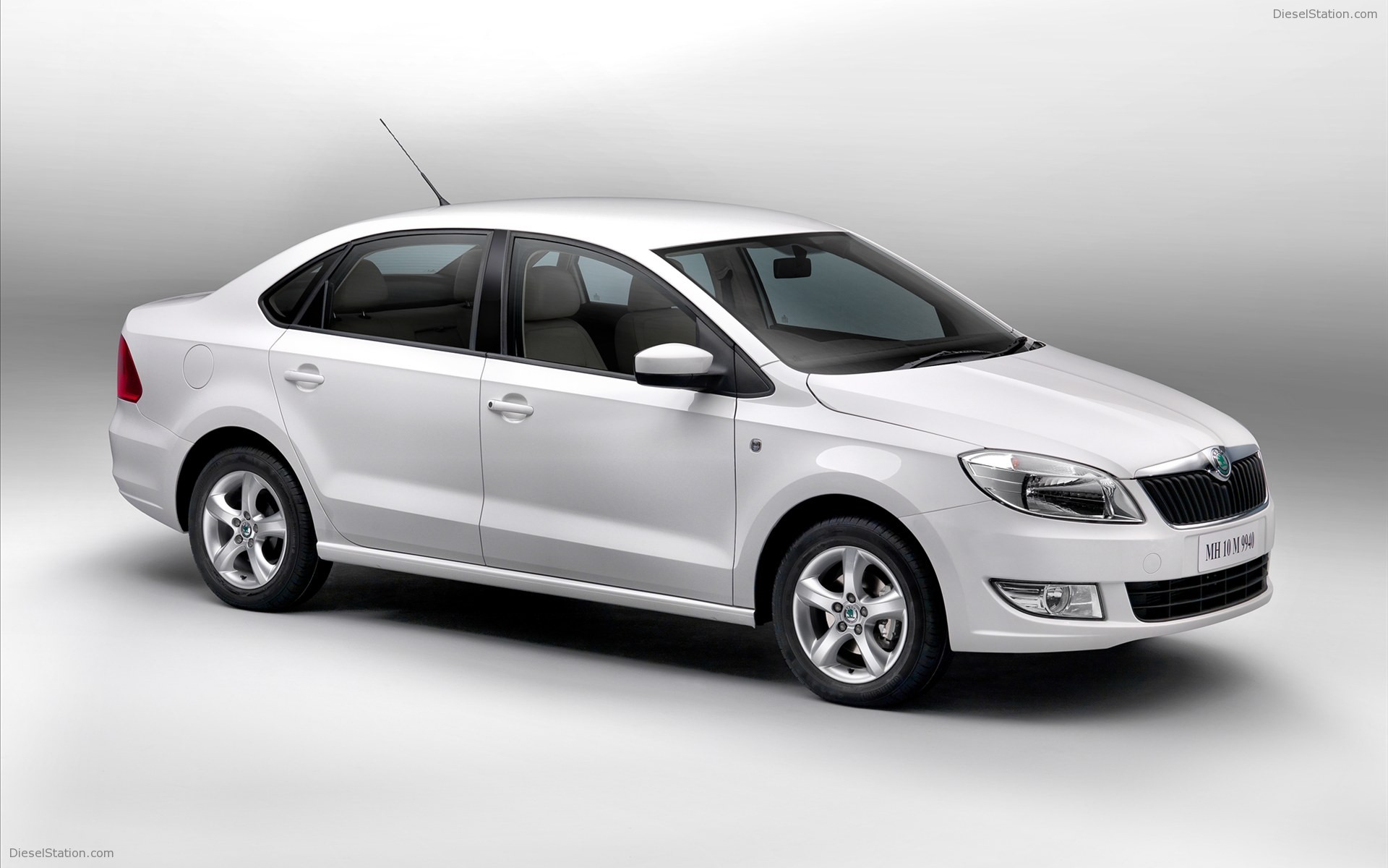 SKODA Rapid 2012