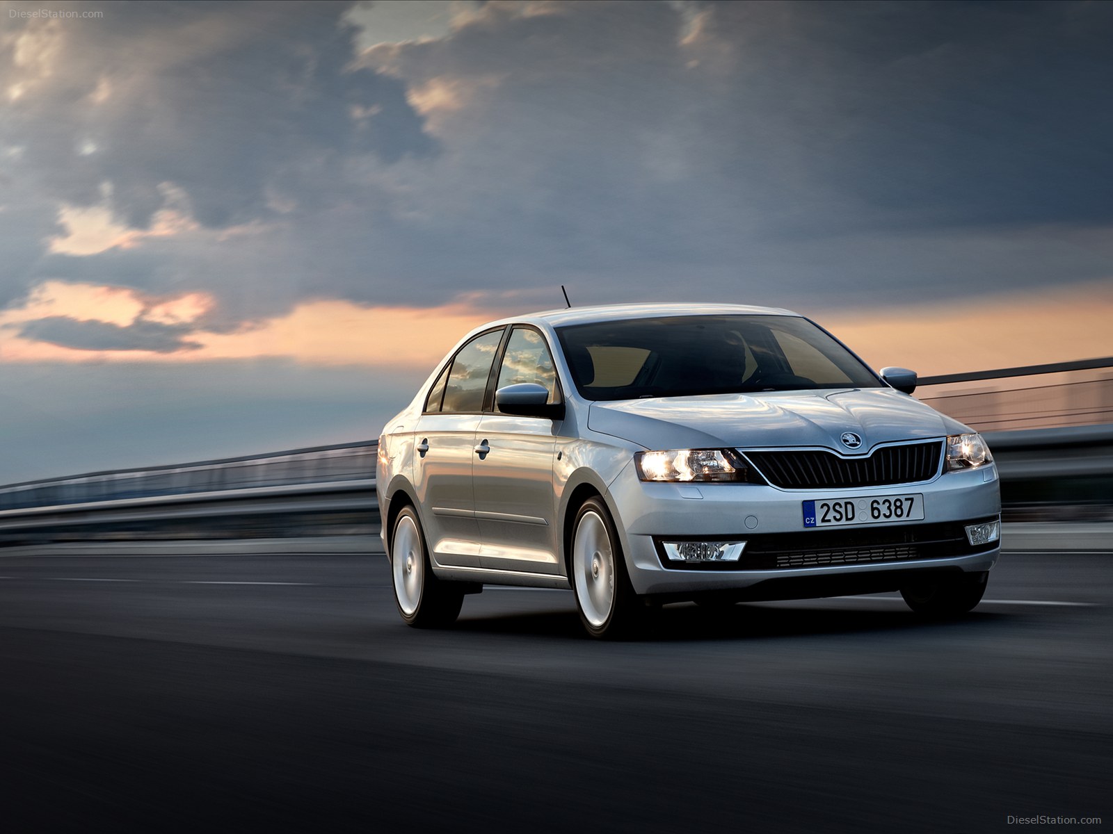 Skoda Rapid 2013