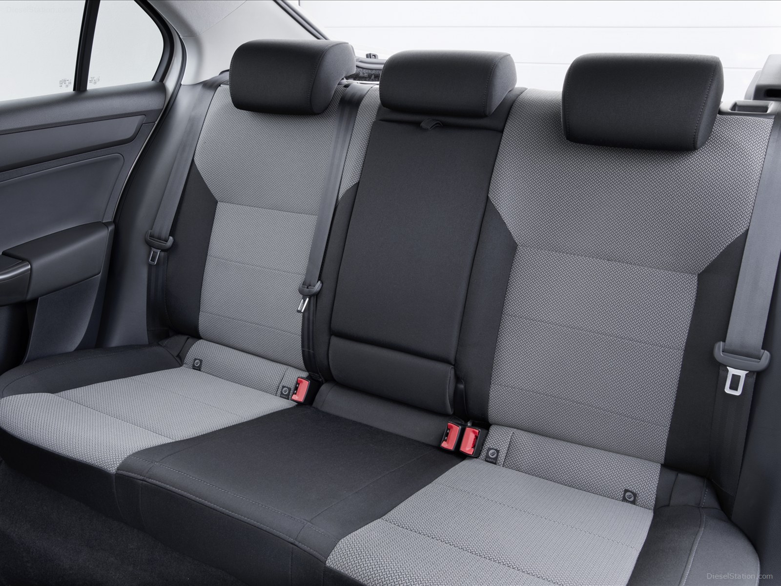 Skoda Rapid 2013