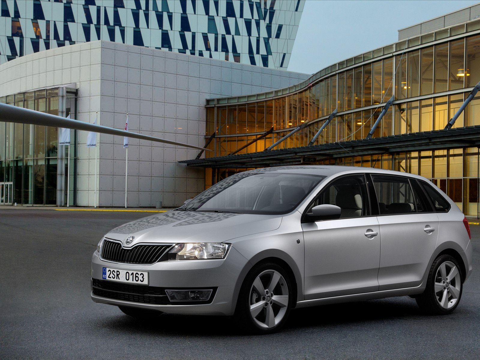 Skoda Rapid Spaceback 2014