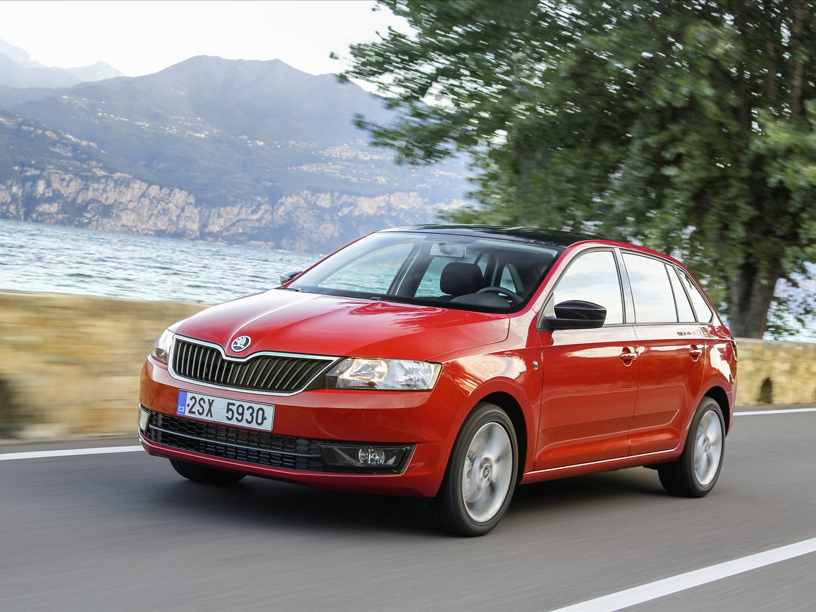 Skoda Rapid Spaceback 2014