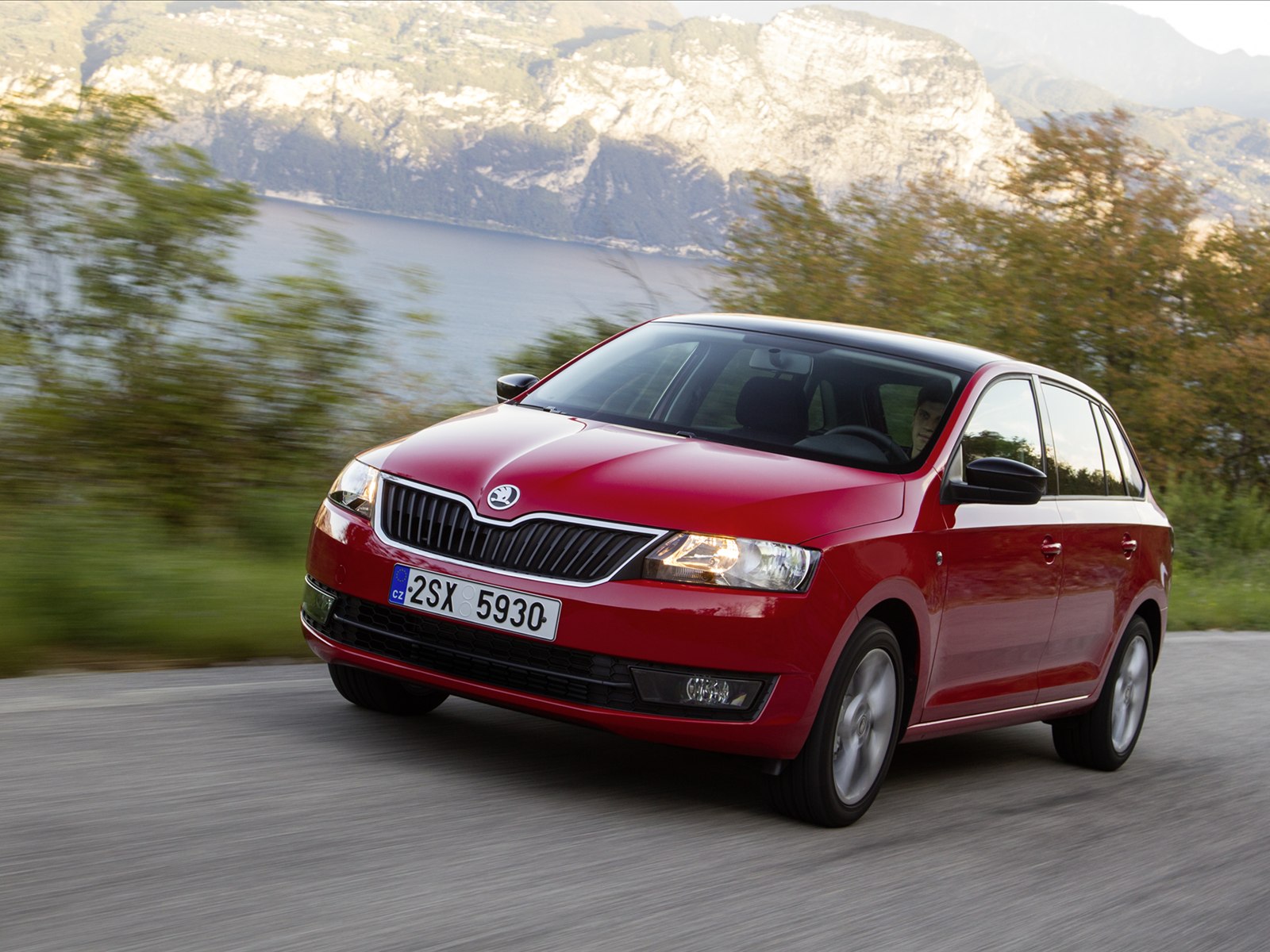 Skoda Rapid Spaceback 2014