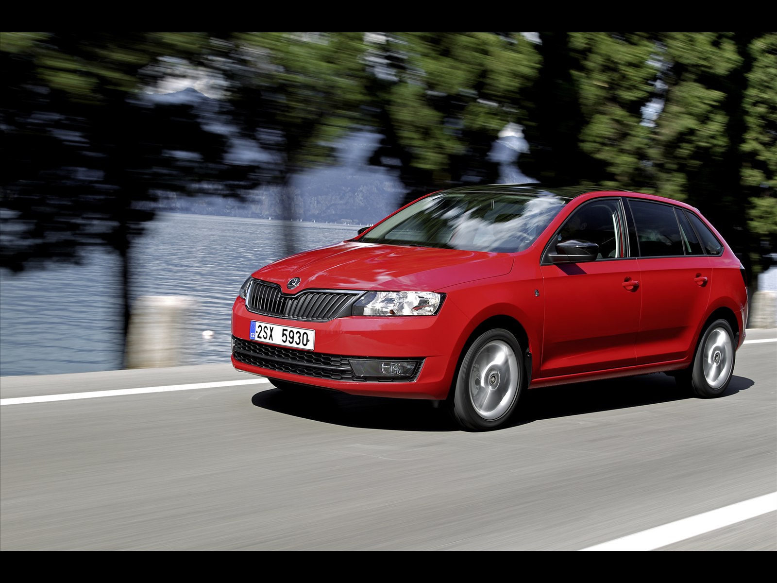 Skoda Rapid Spaceback 2014