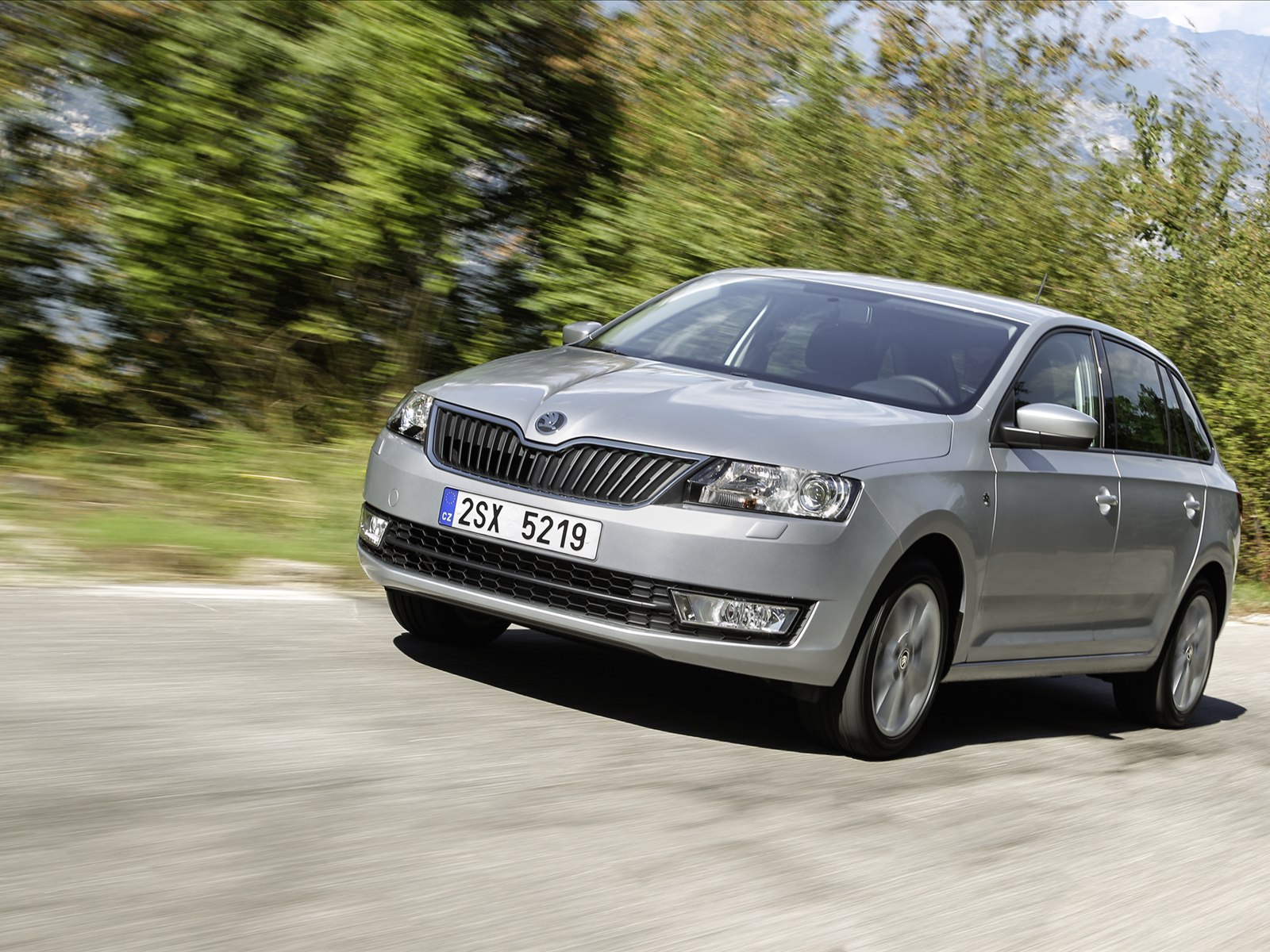 Skoda Rapid Spaceback 2014
