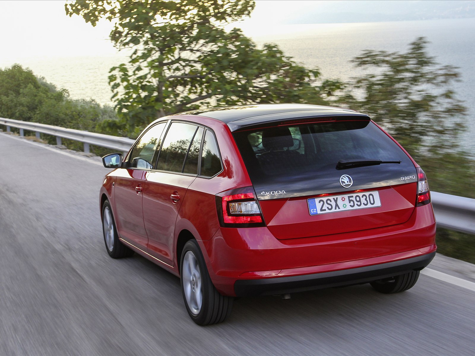 Skoda Rapid Spaceback 2014