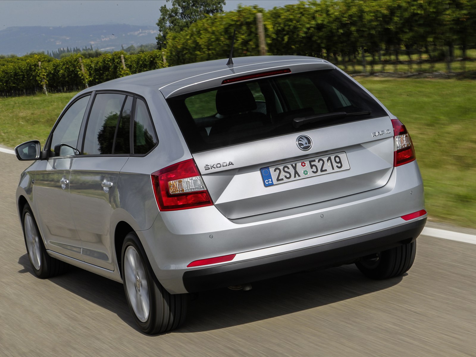 Skoda Rapid Spaceback 2014