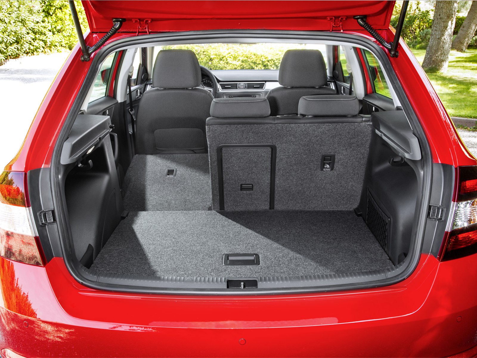 Skoda Rapid Spaceback 2014