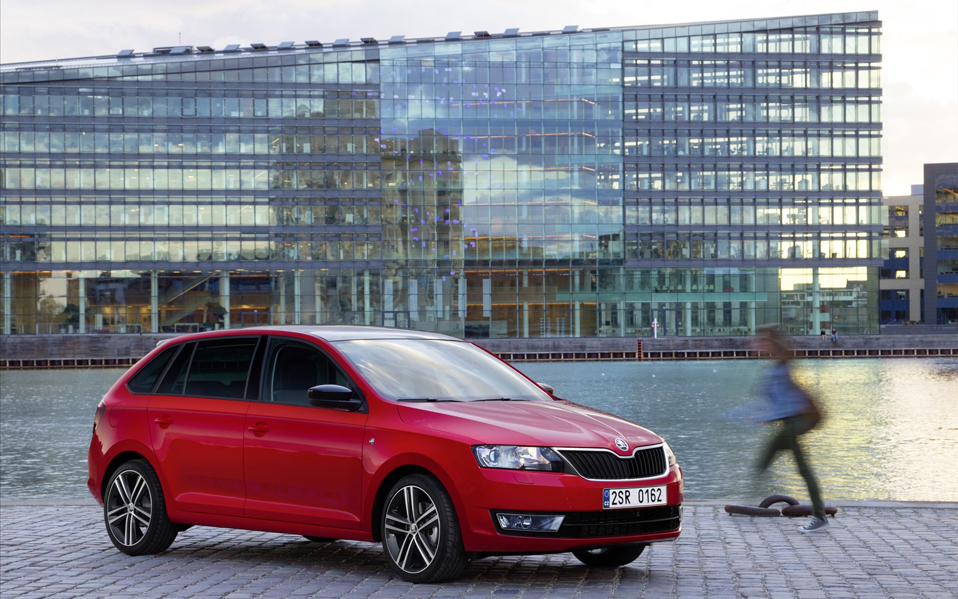 Skoda Rapid Spaceback 2014