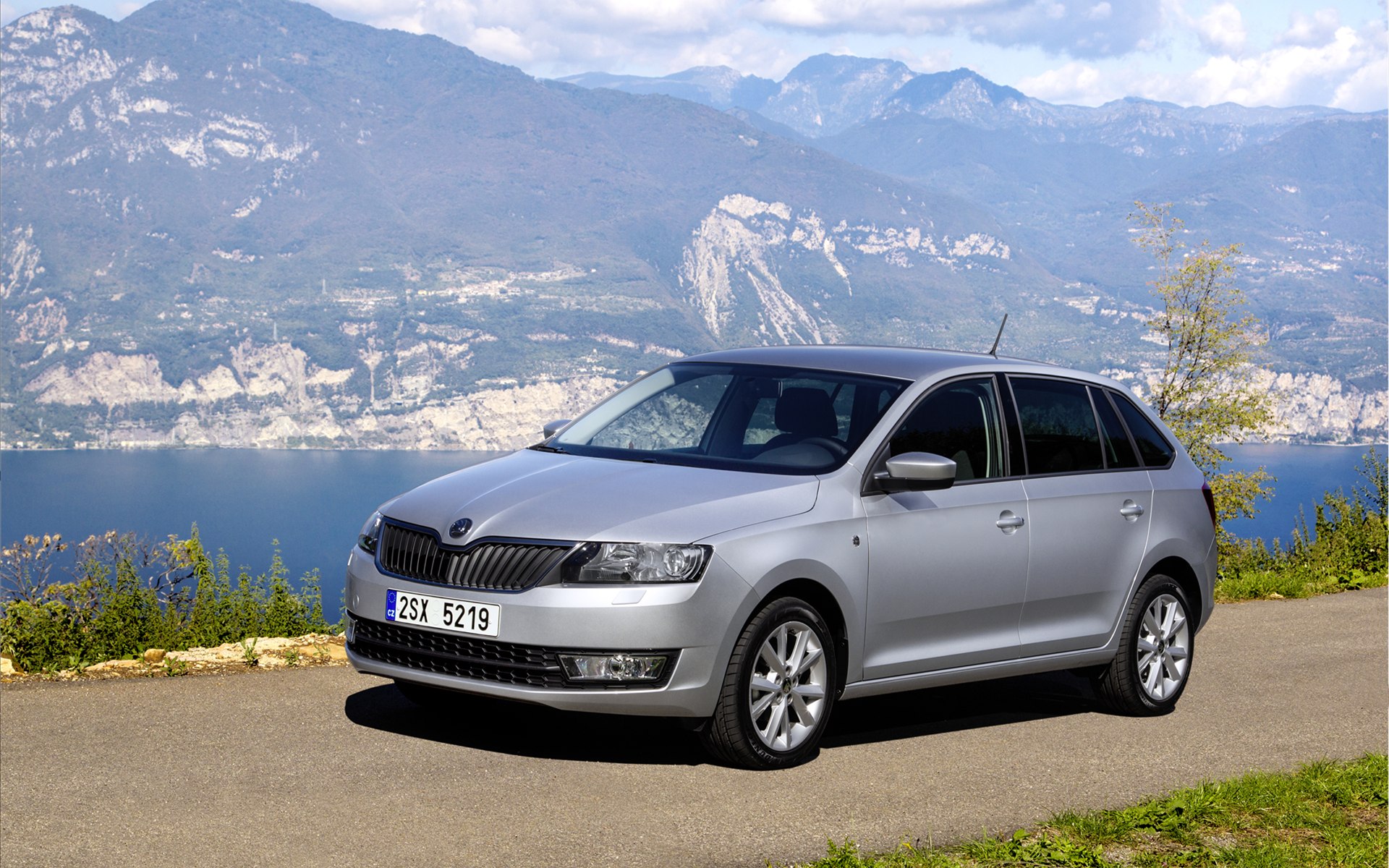 Skoda Rapid Spaceback 2014