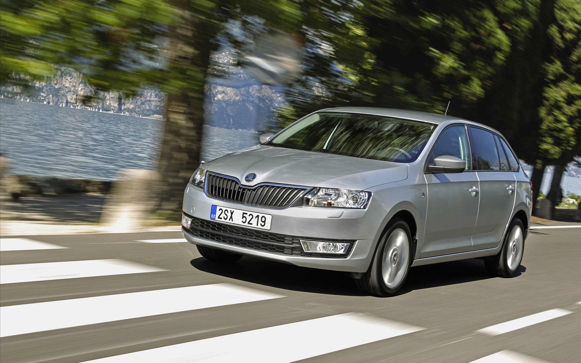 Skoda Rapid Spaceback 2014
