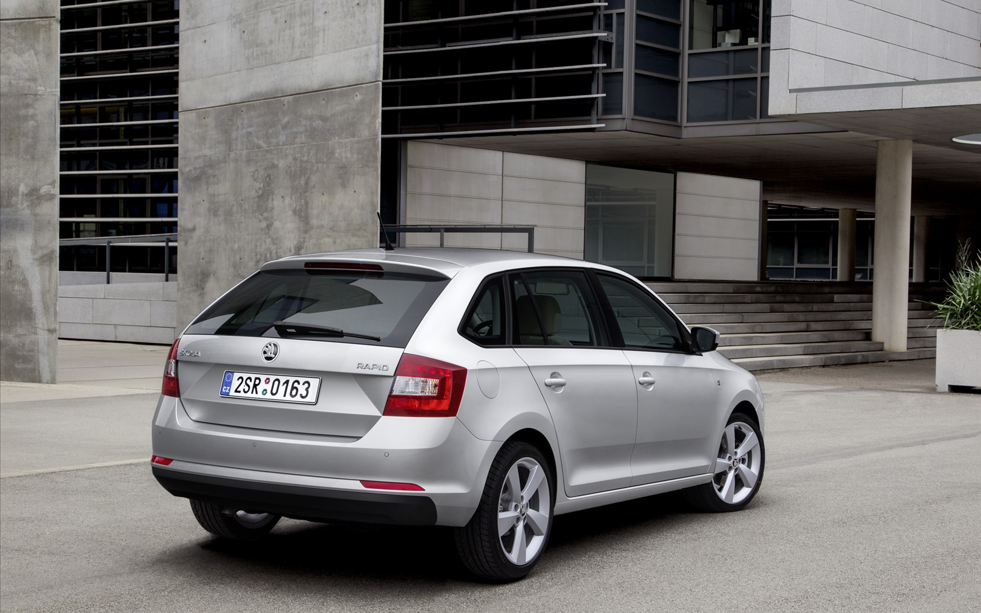 Skoda Rapid Spaceback 2014