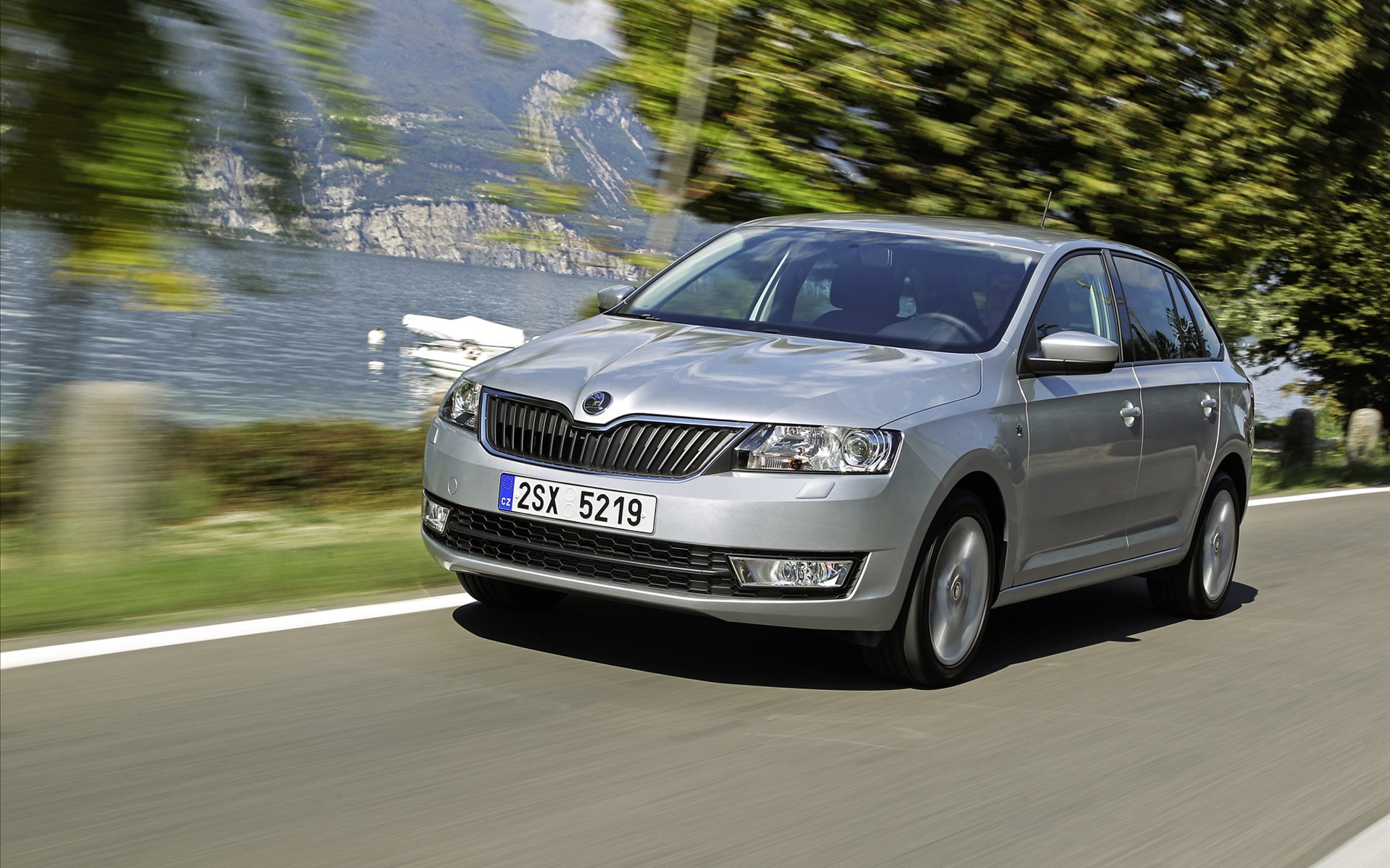 Skoda Rapid Spaceback 2014