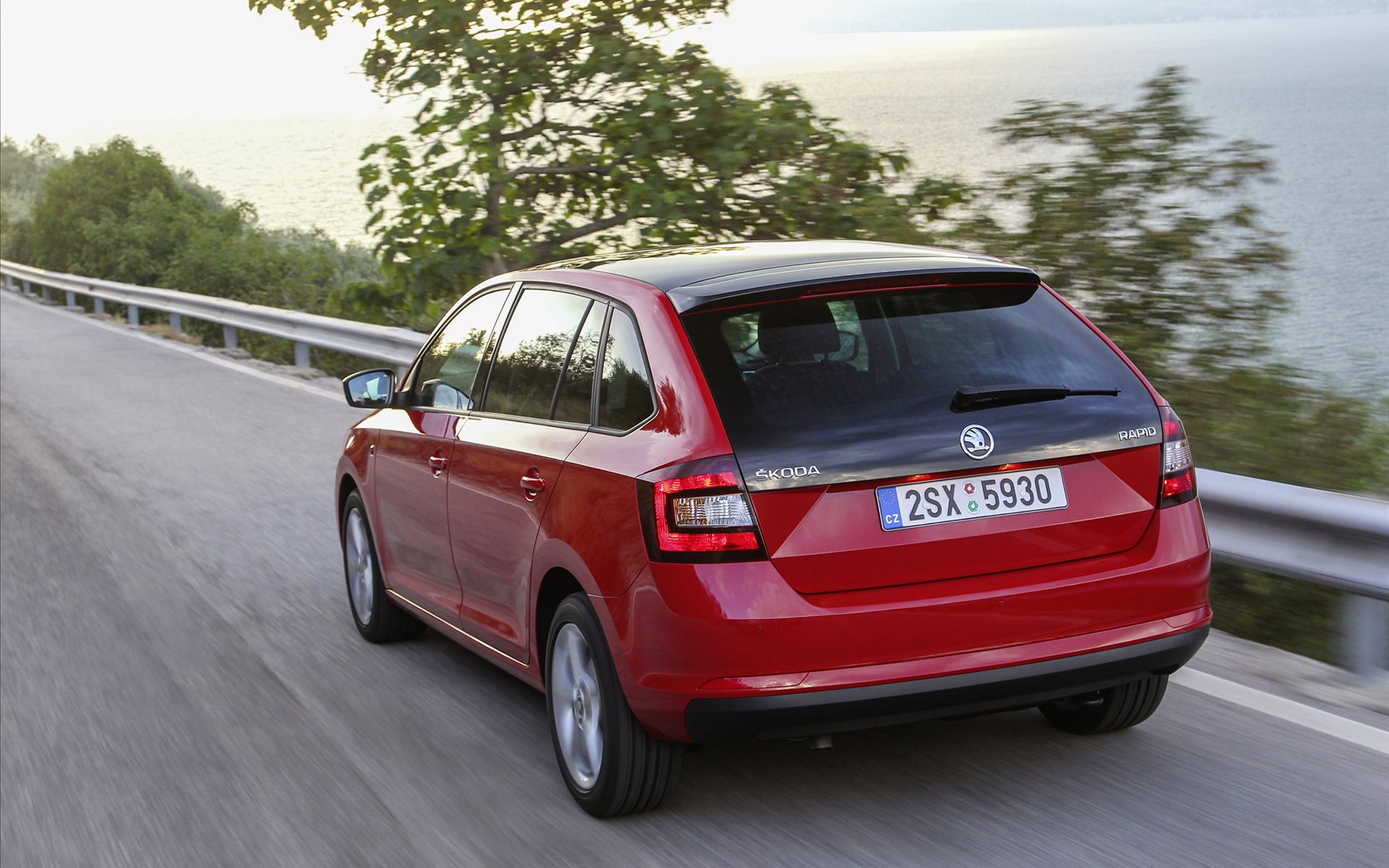 Skoda Rapid Spaceback 2014