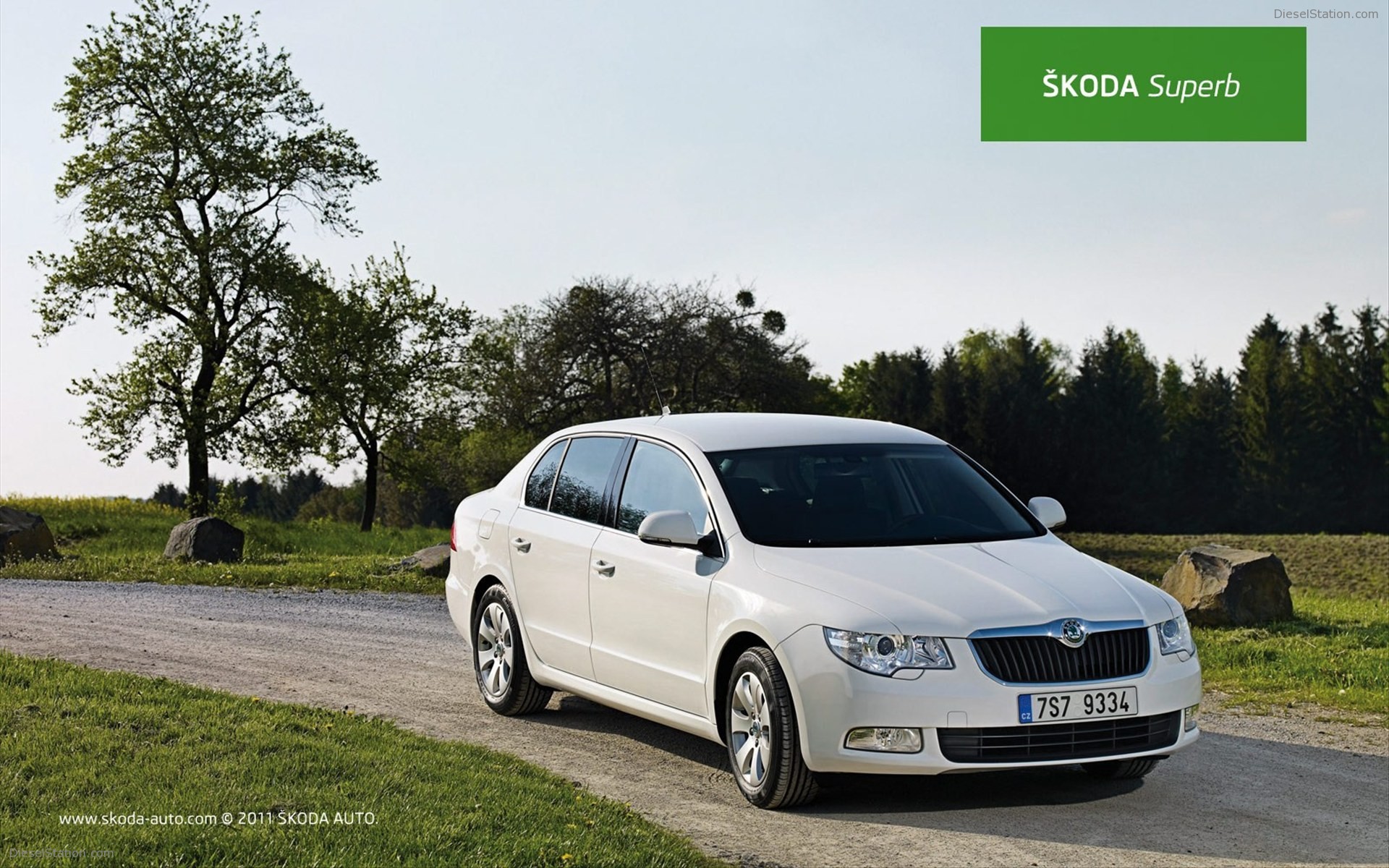 Skoda Superb 2011