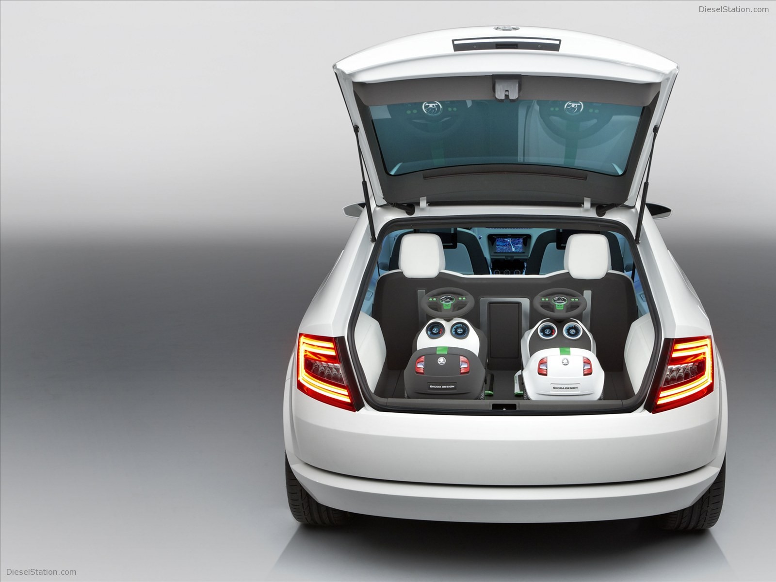 Skoda VisionD Concept 2011
