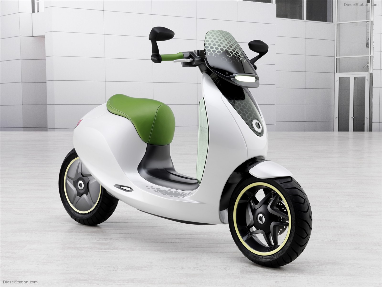 Smart eScooter Concept 2010