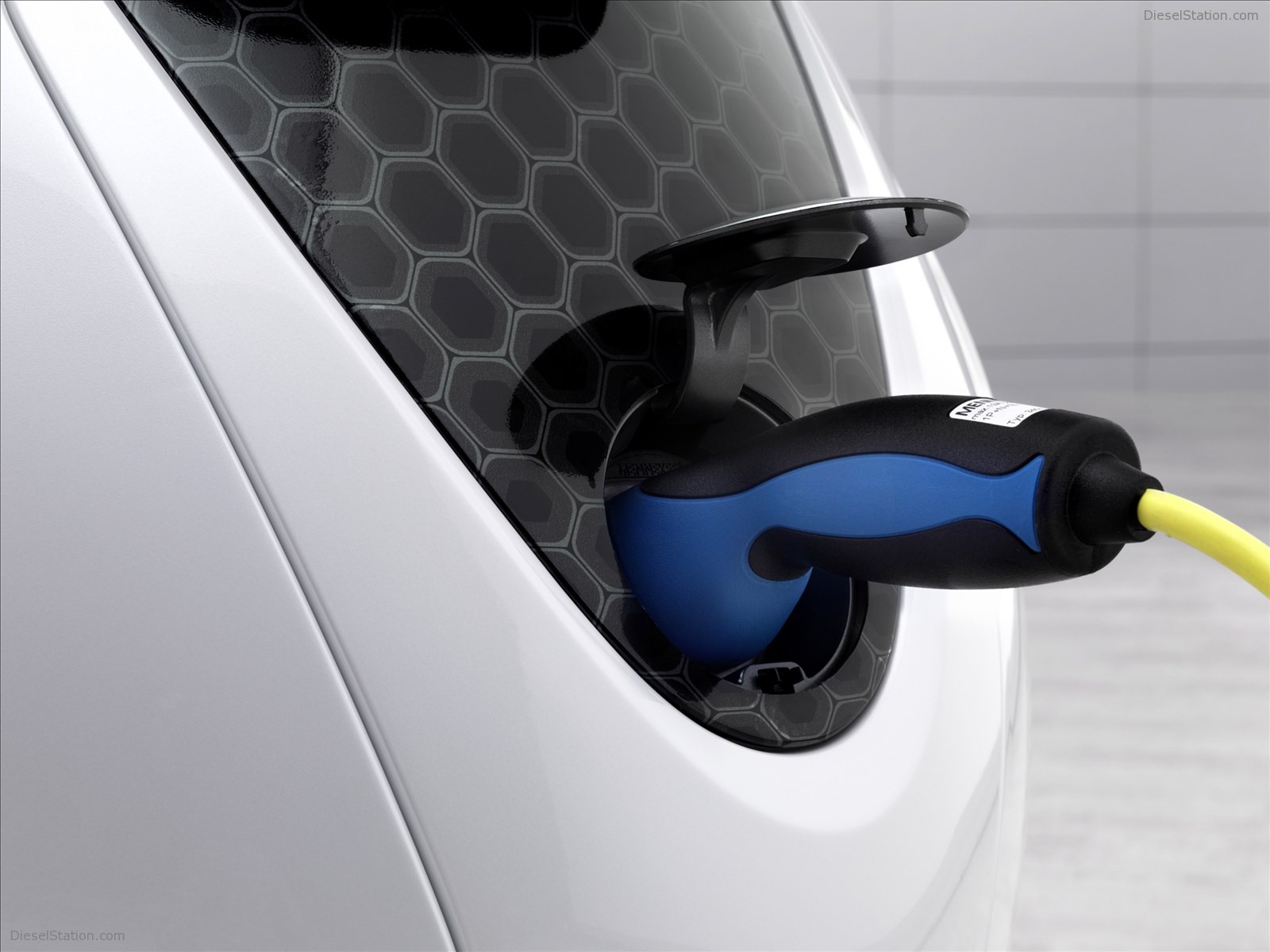 Smart eScooter Concept 2010