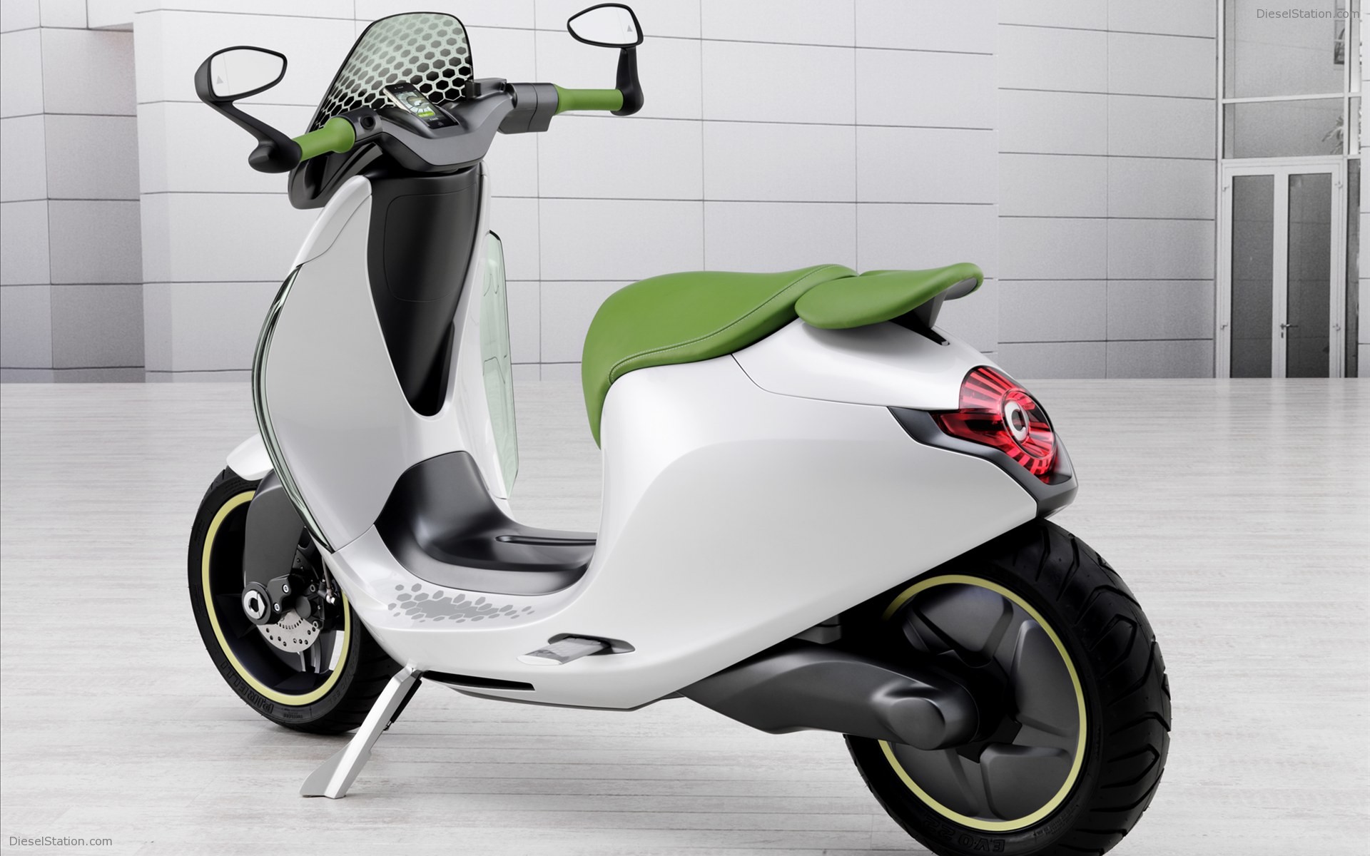 Smart eScooter Concept 2010