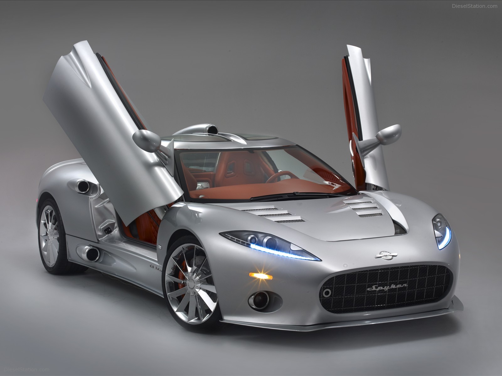 2009 Spyker C8 Aileron