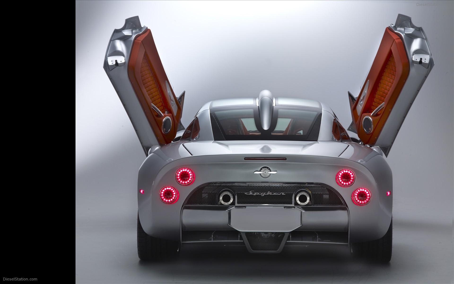 2009 Spyker C8 Aileron
