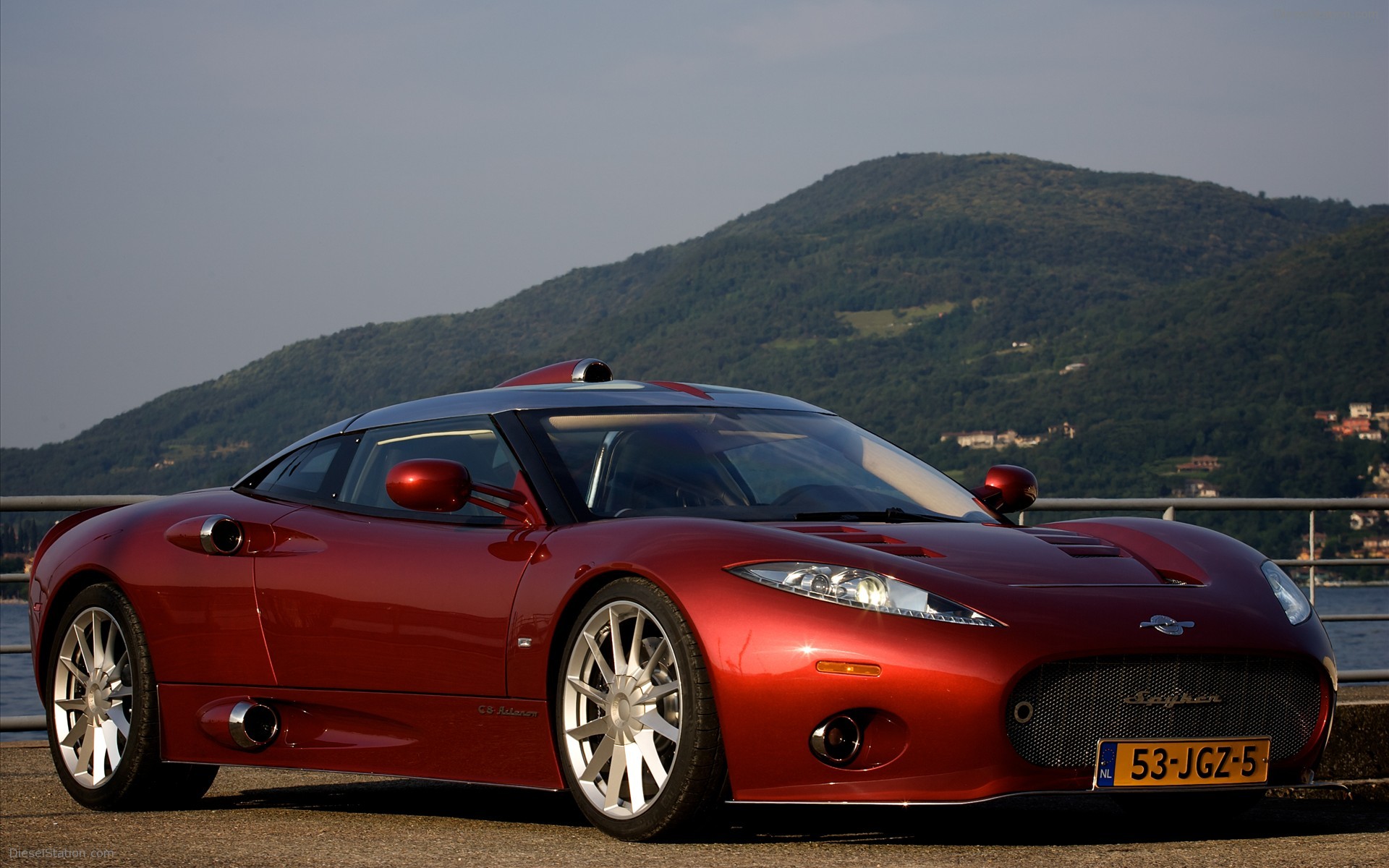 2009 Spyker C8 Aileron