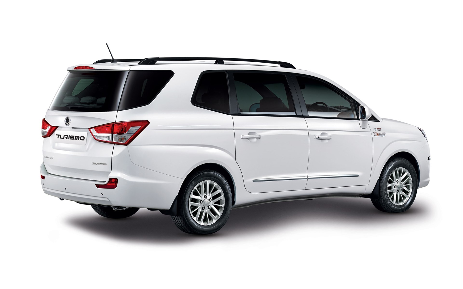 Ssangyong Turismo 2013
