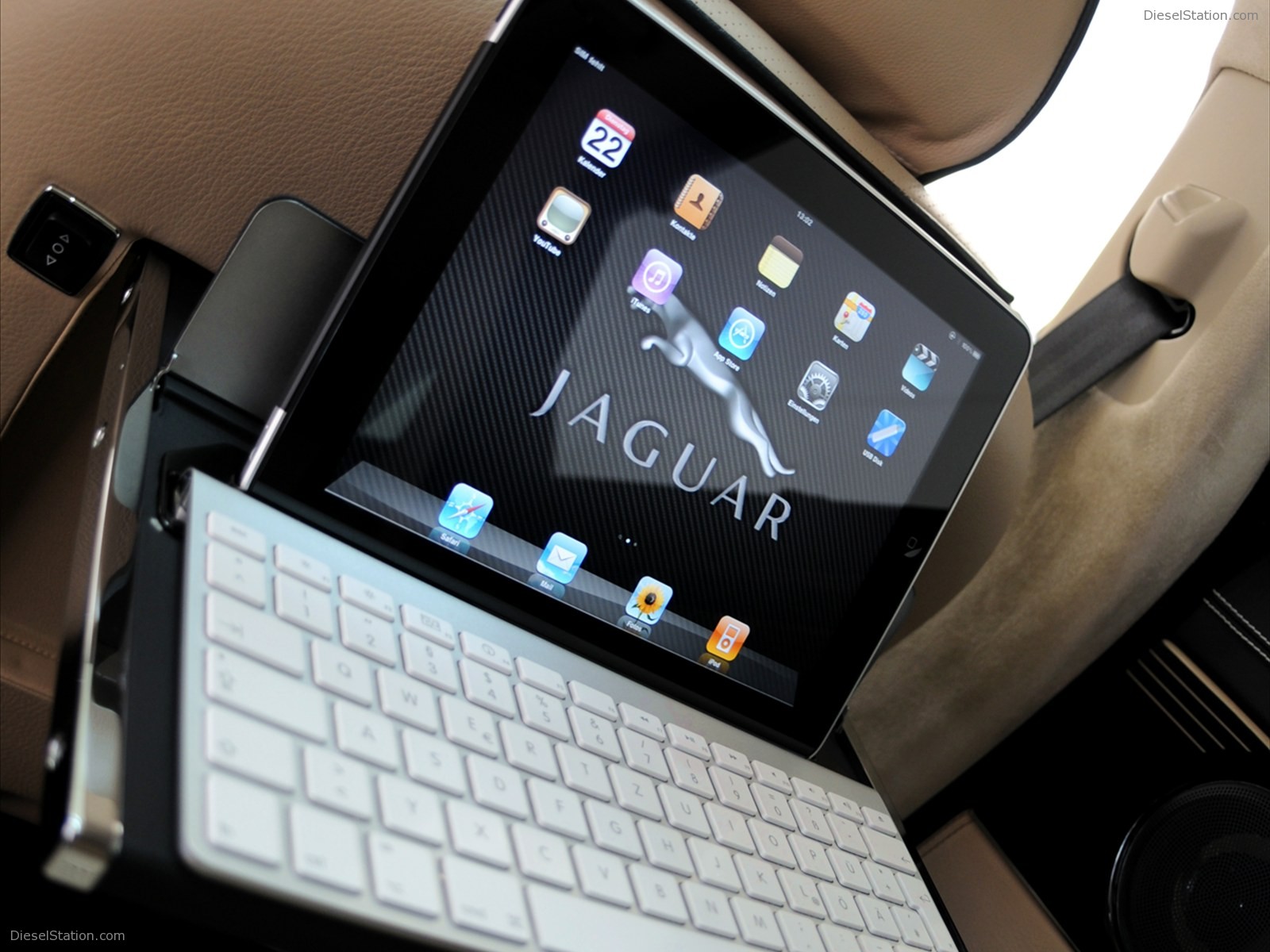 Startech Jaguar XJ 2011