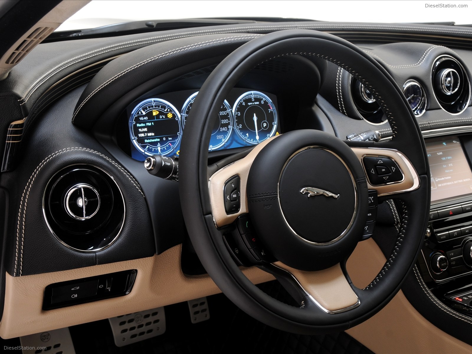 Startech Jaguar XJ 2011