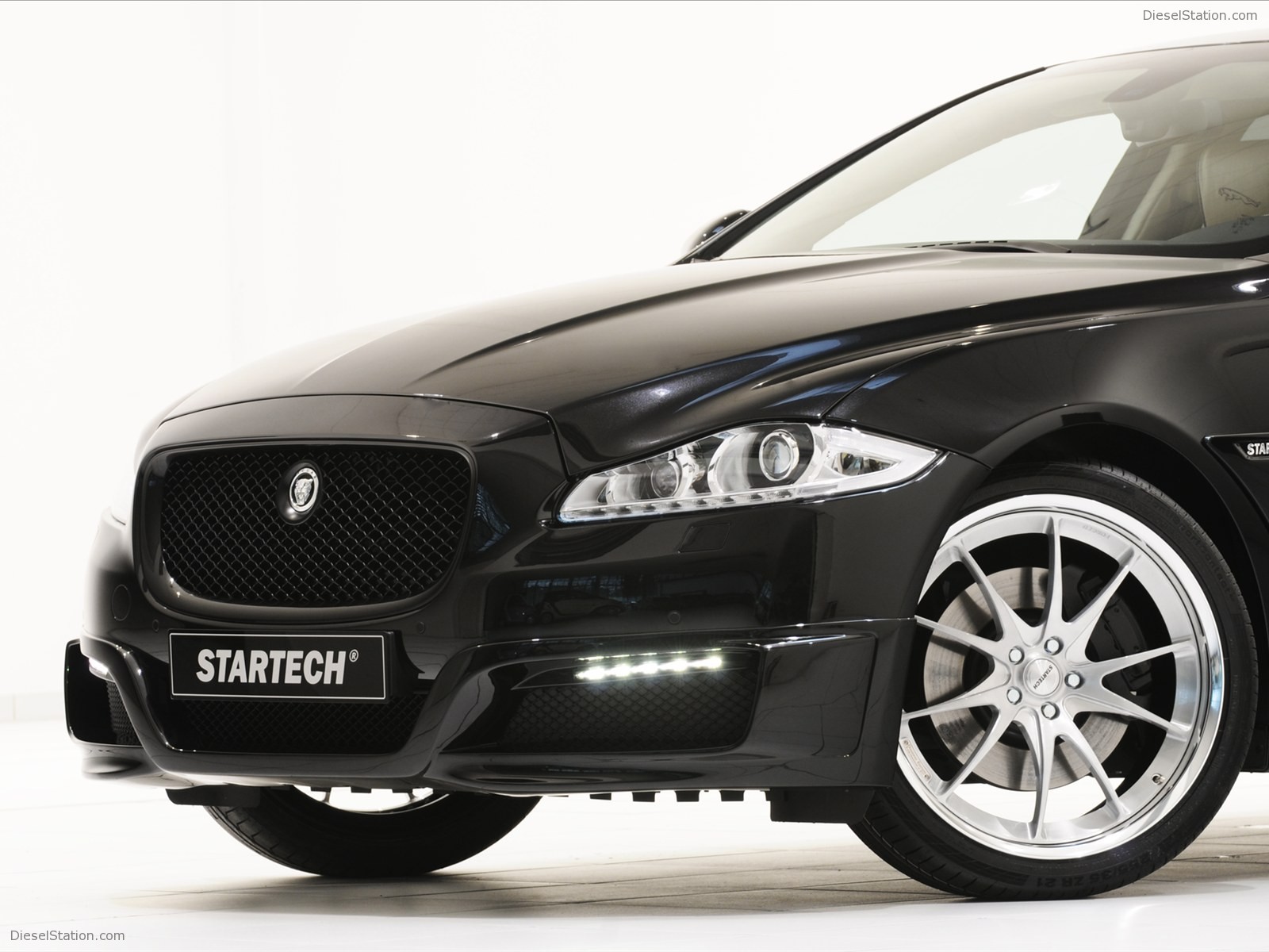 Startech Jaguar XJ 2011