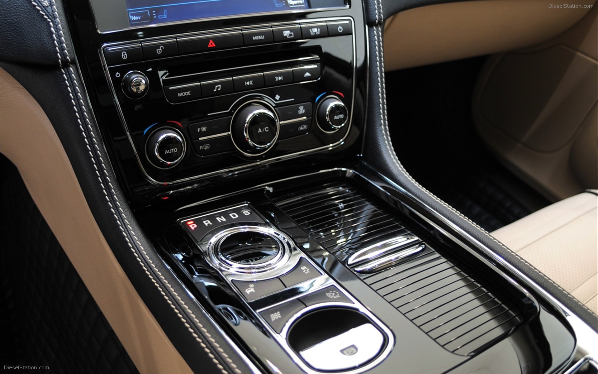 Startech Jaguar XJ 2011