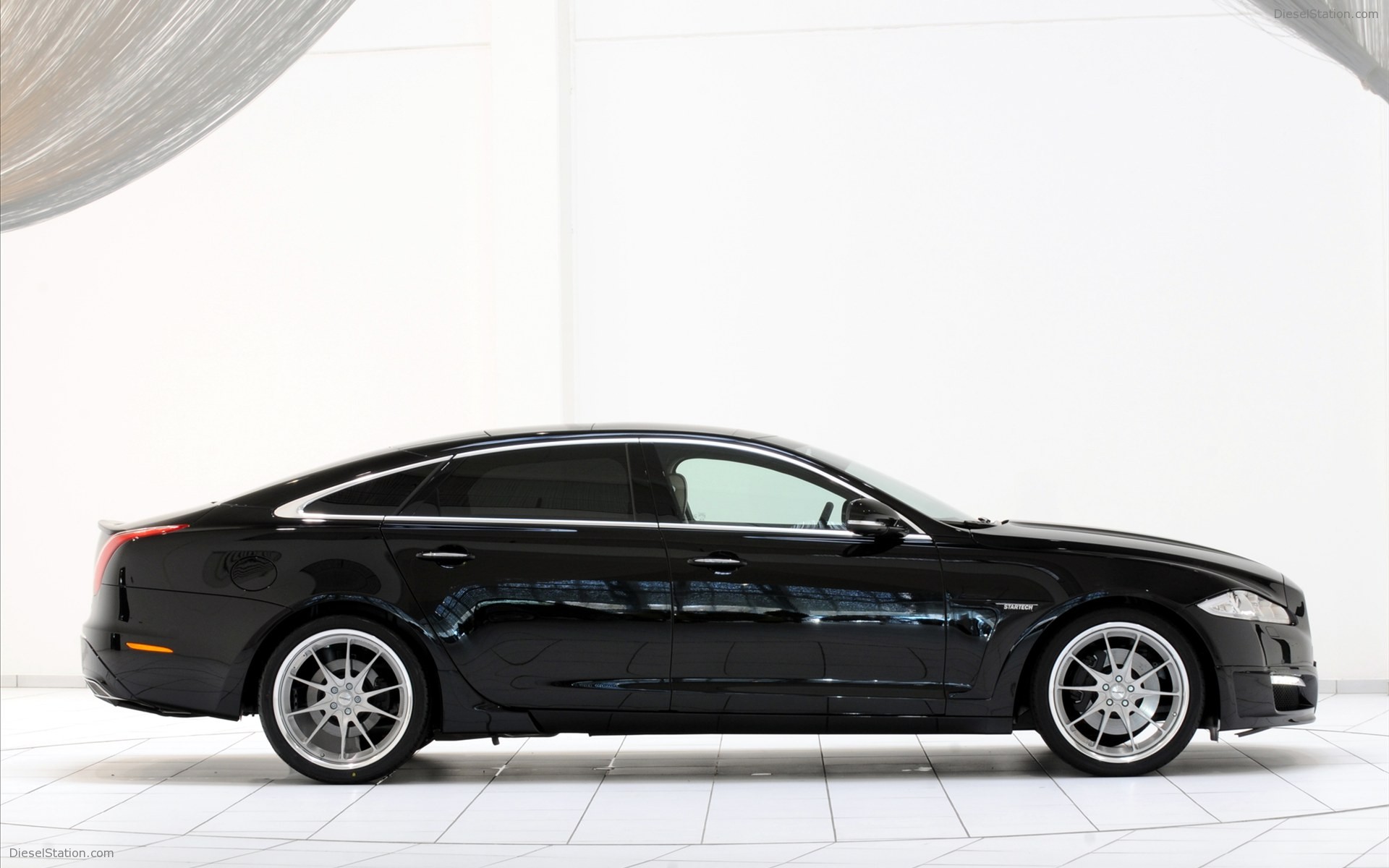 Startech Jaguar XJ 2011