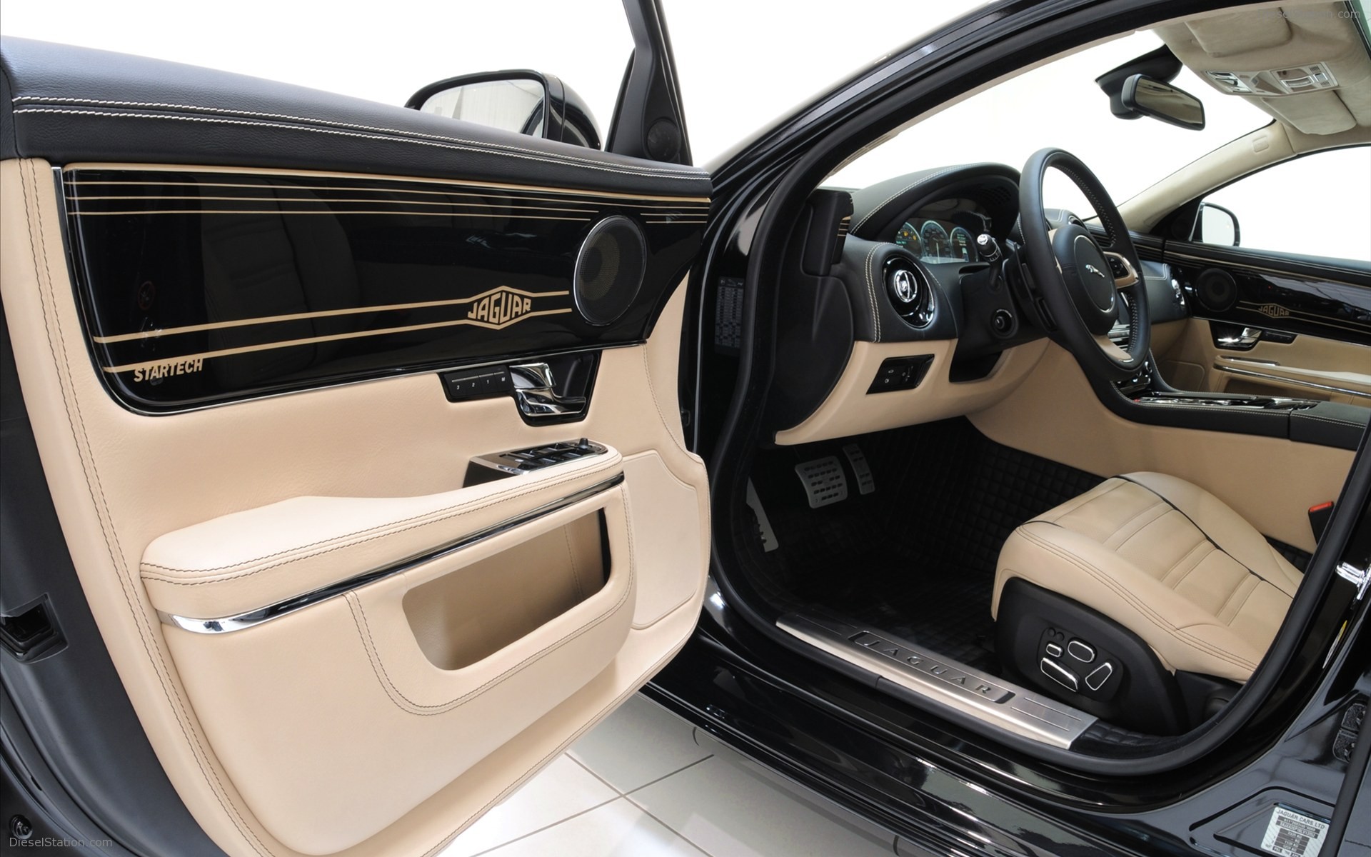 Startech Jaguar XJ 2011