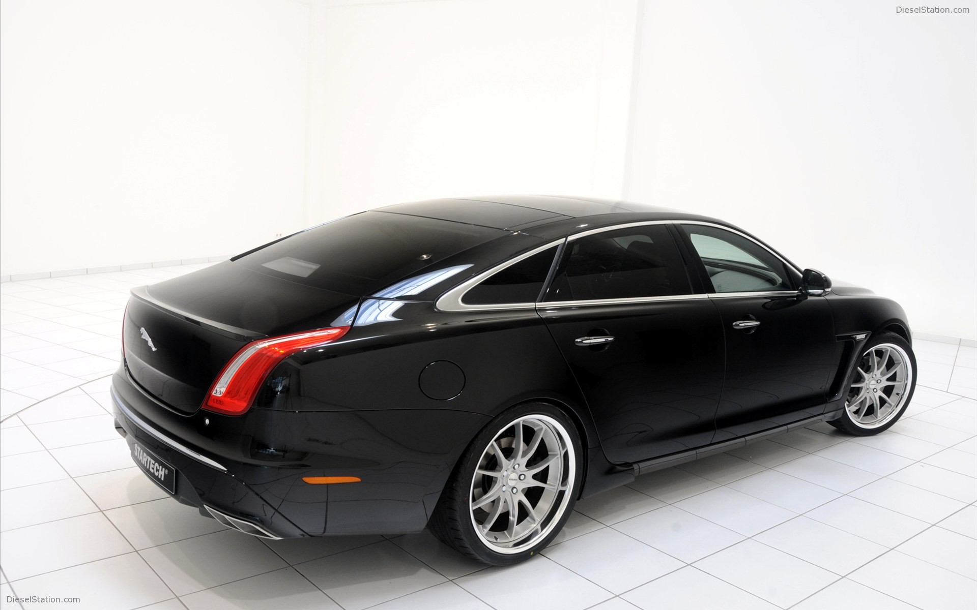 Startech Jaguar XJ 2011