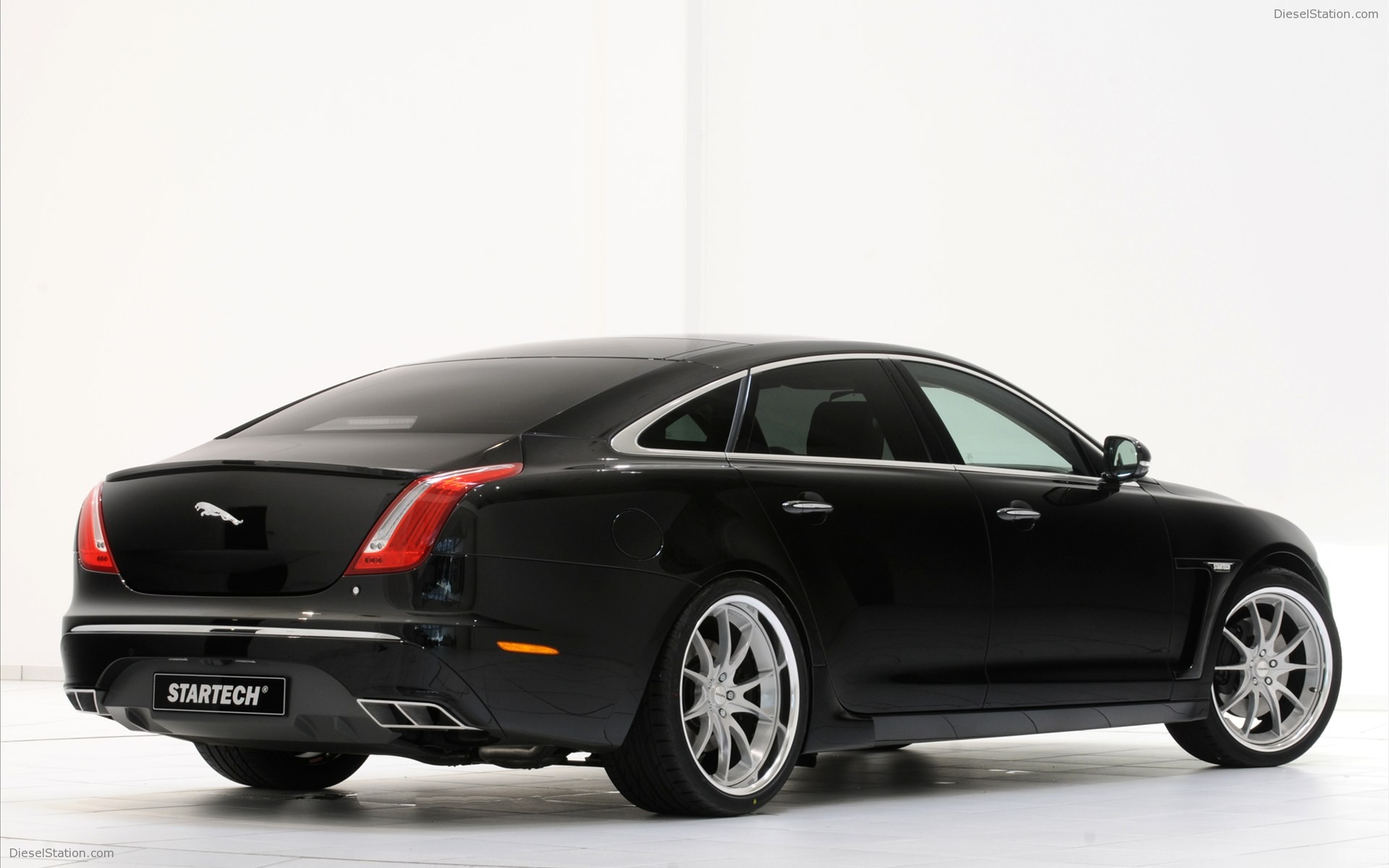 Startech Jaguar XJ 2011