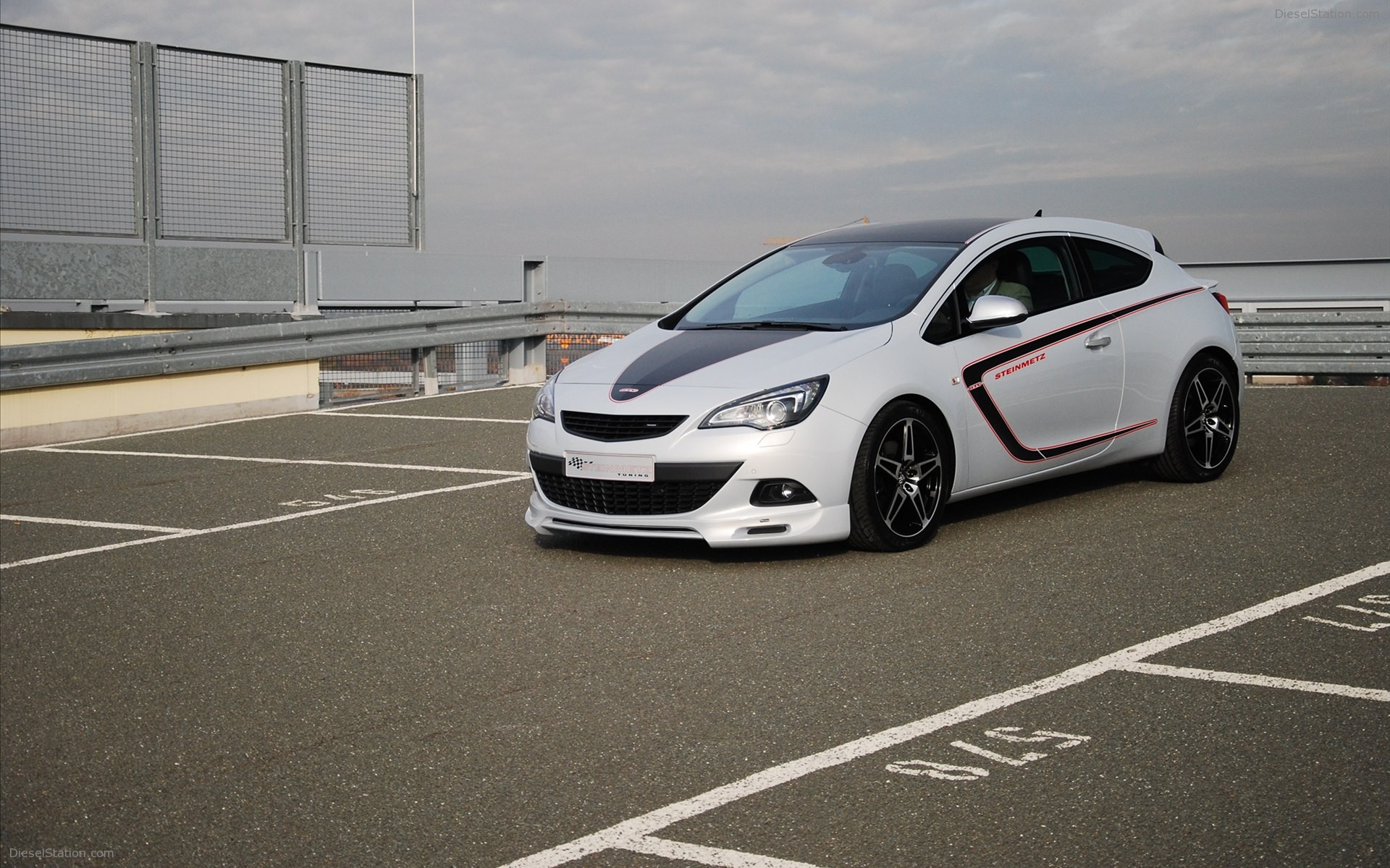 Steinmetz Opel Astra GTC 2011