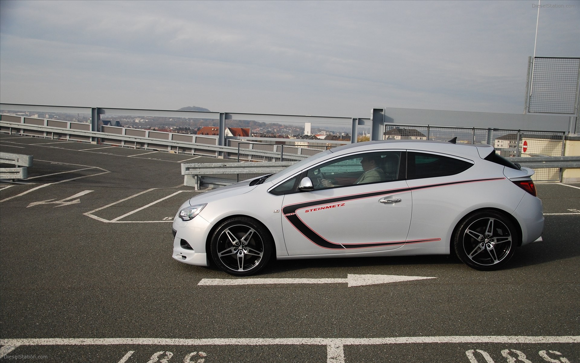 Steinmetz Opel Astra GTC 2011